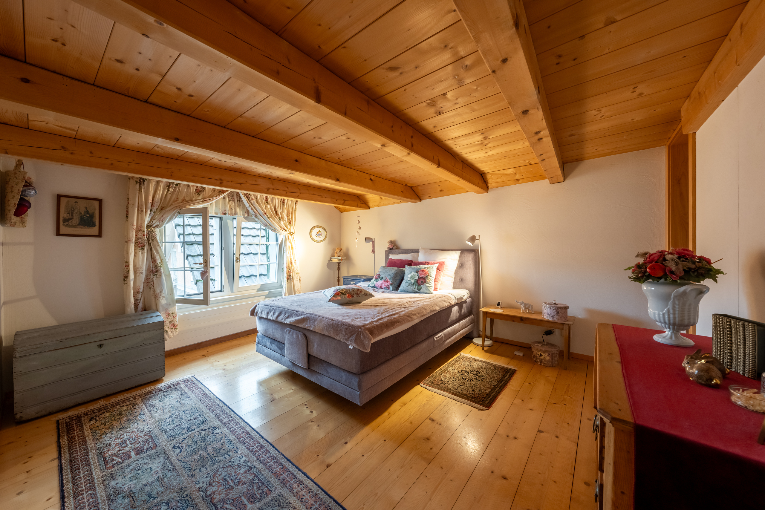 Interior view 3