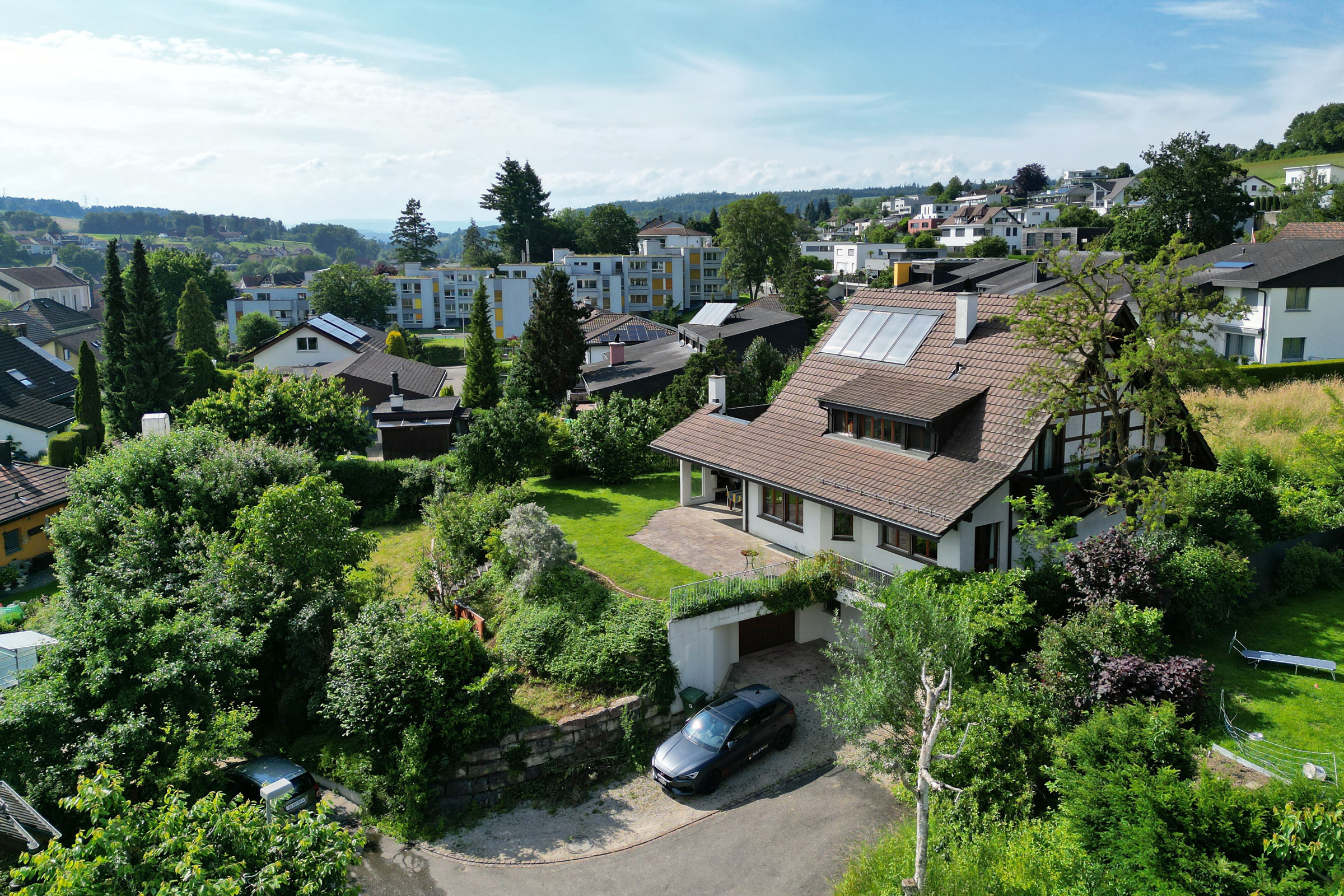 Charmantes Eigenheim mit viel Garten und Privatsphäre