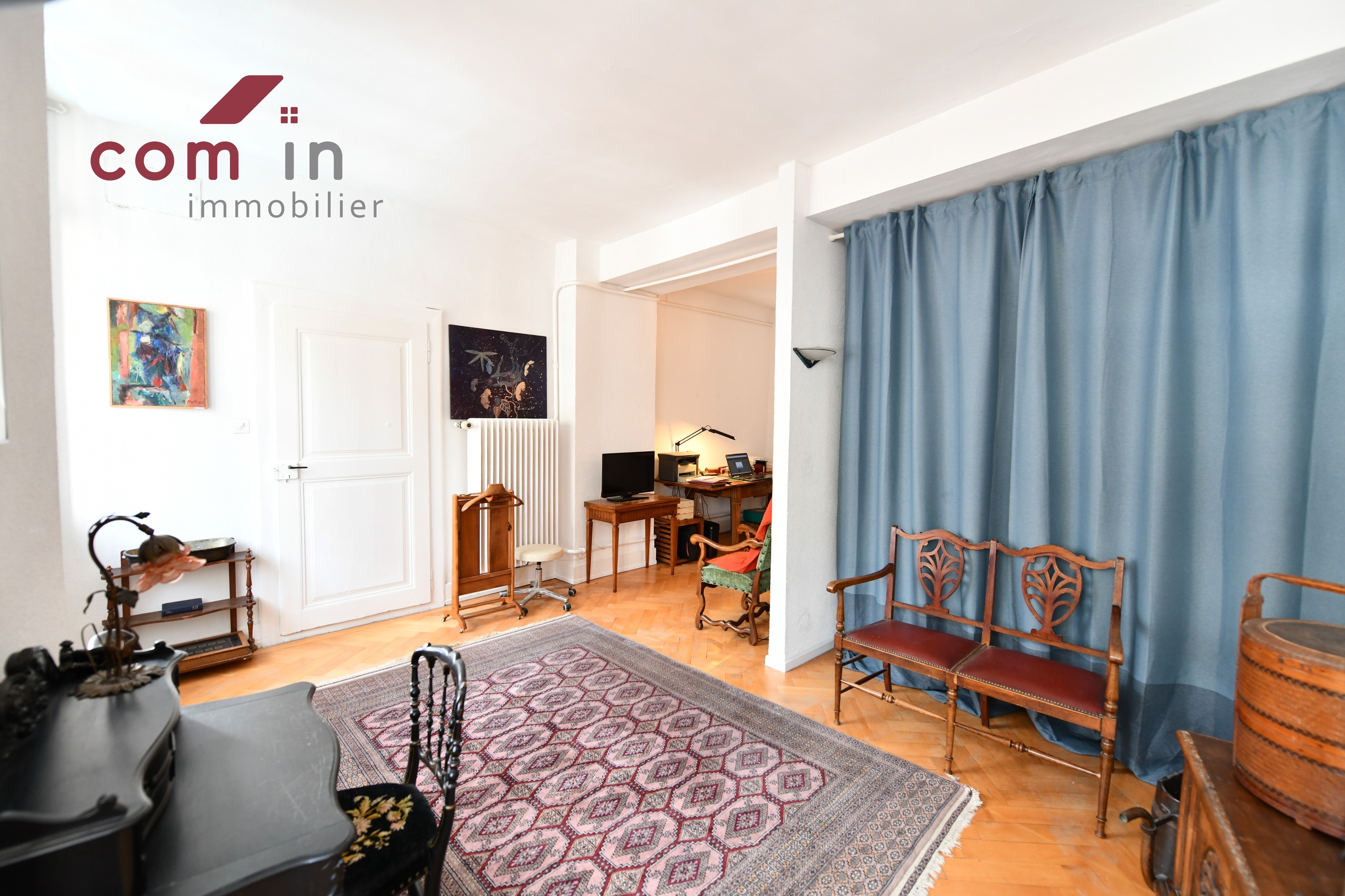 Le studio de 35 m2 attenant au grand appartement