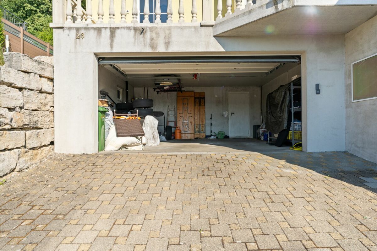 Photo 32