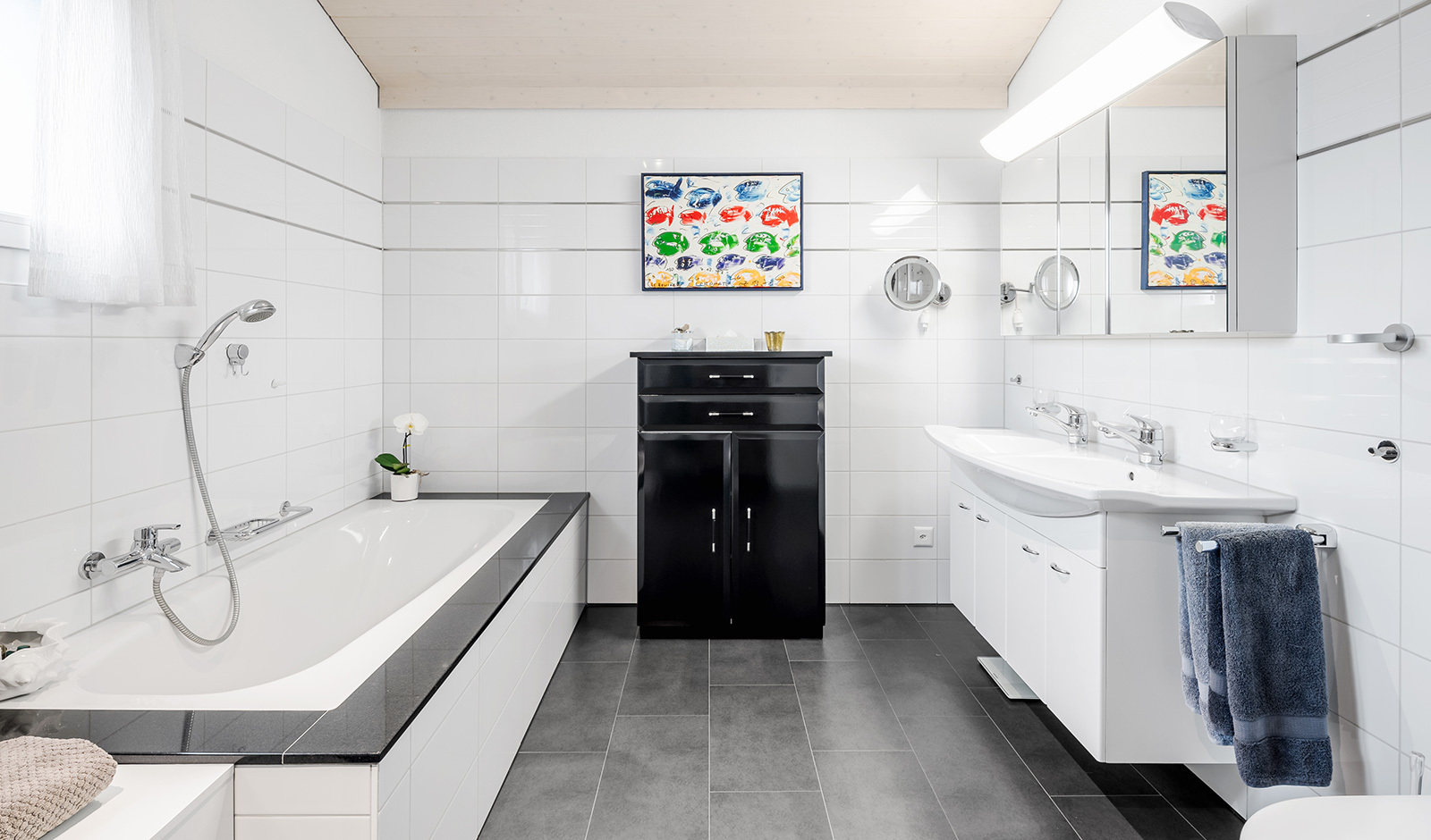 Weitere Fotos unter www.dv-immo.ch