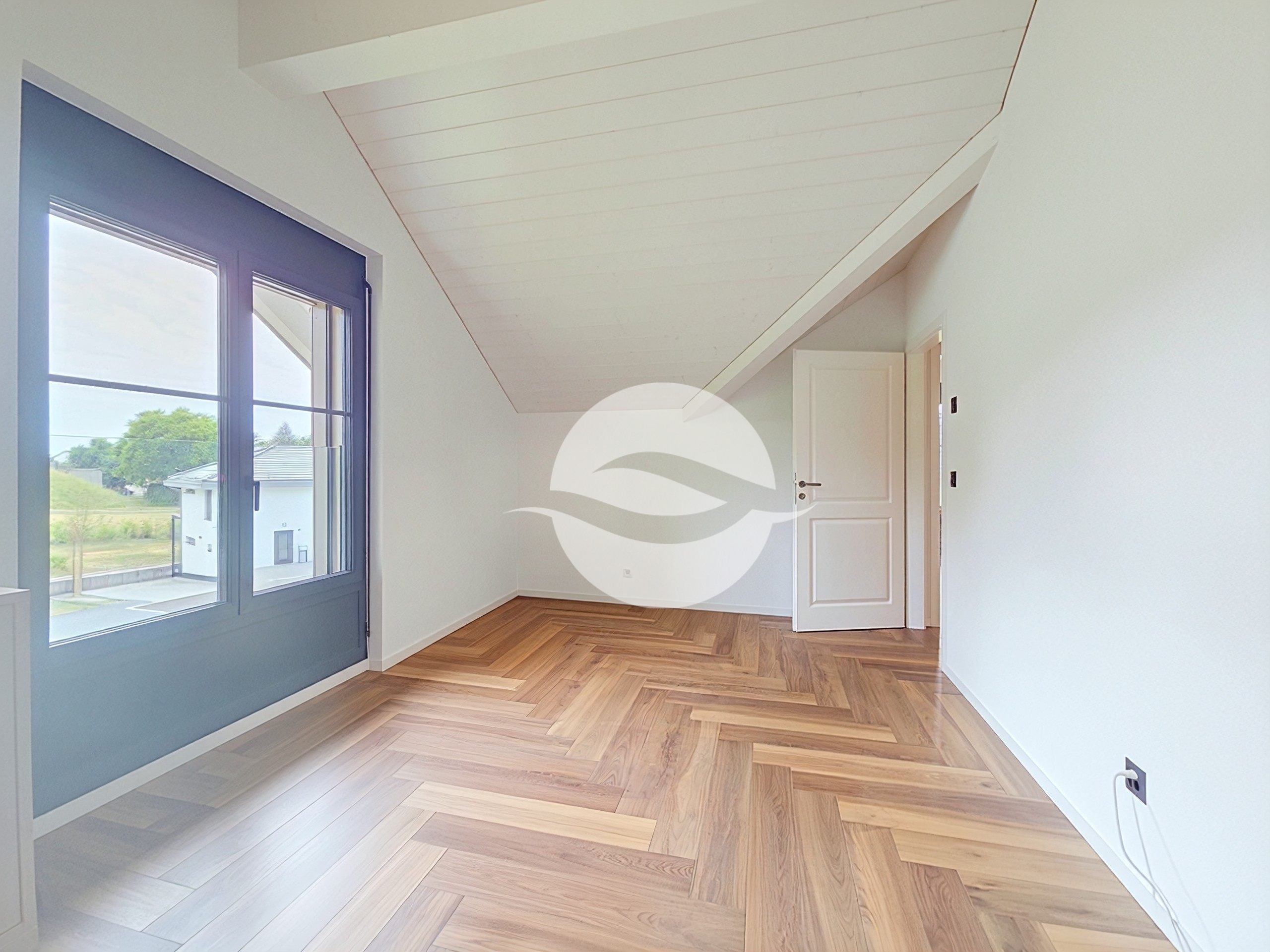 Interior view 11