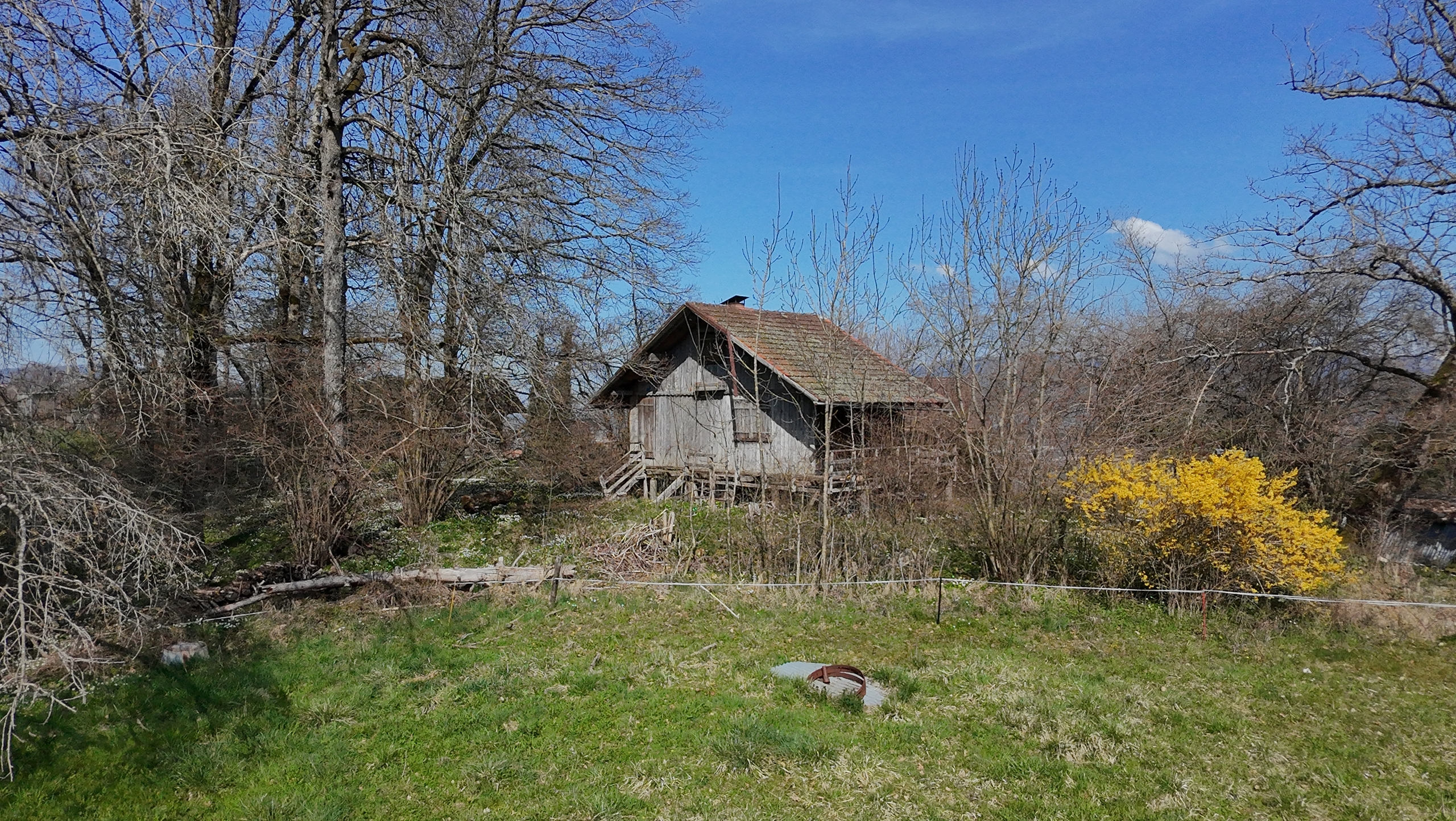Exterior view 1