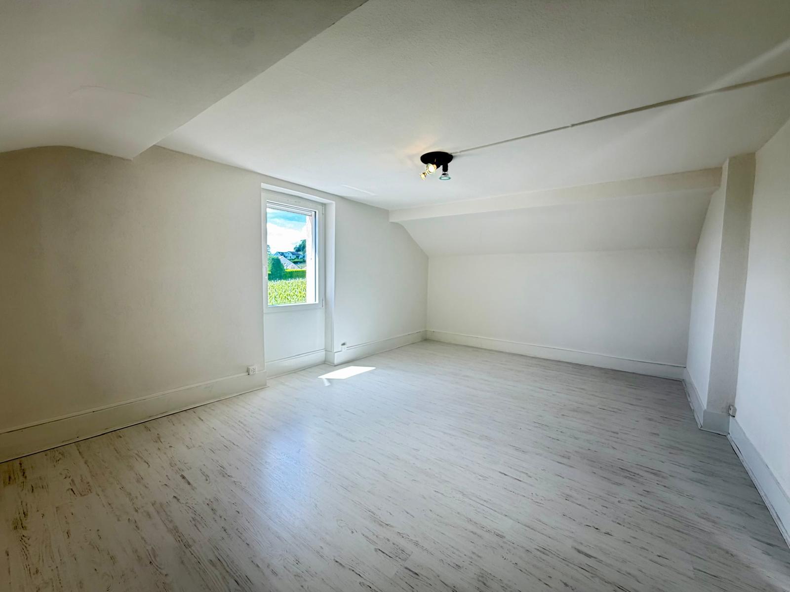 Interior view 6