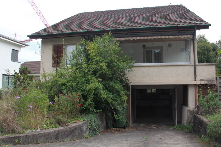 Mit Garage