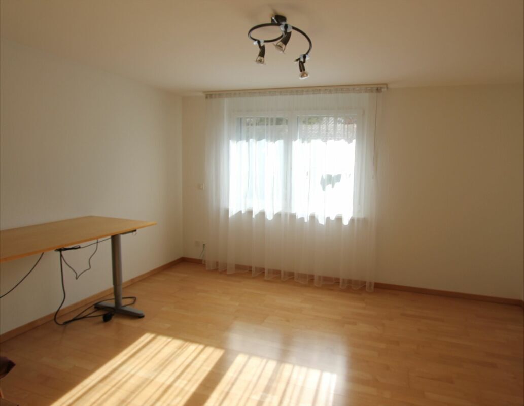 Picture 7