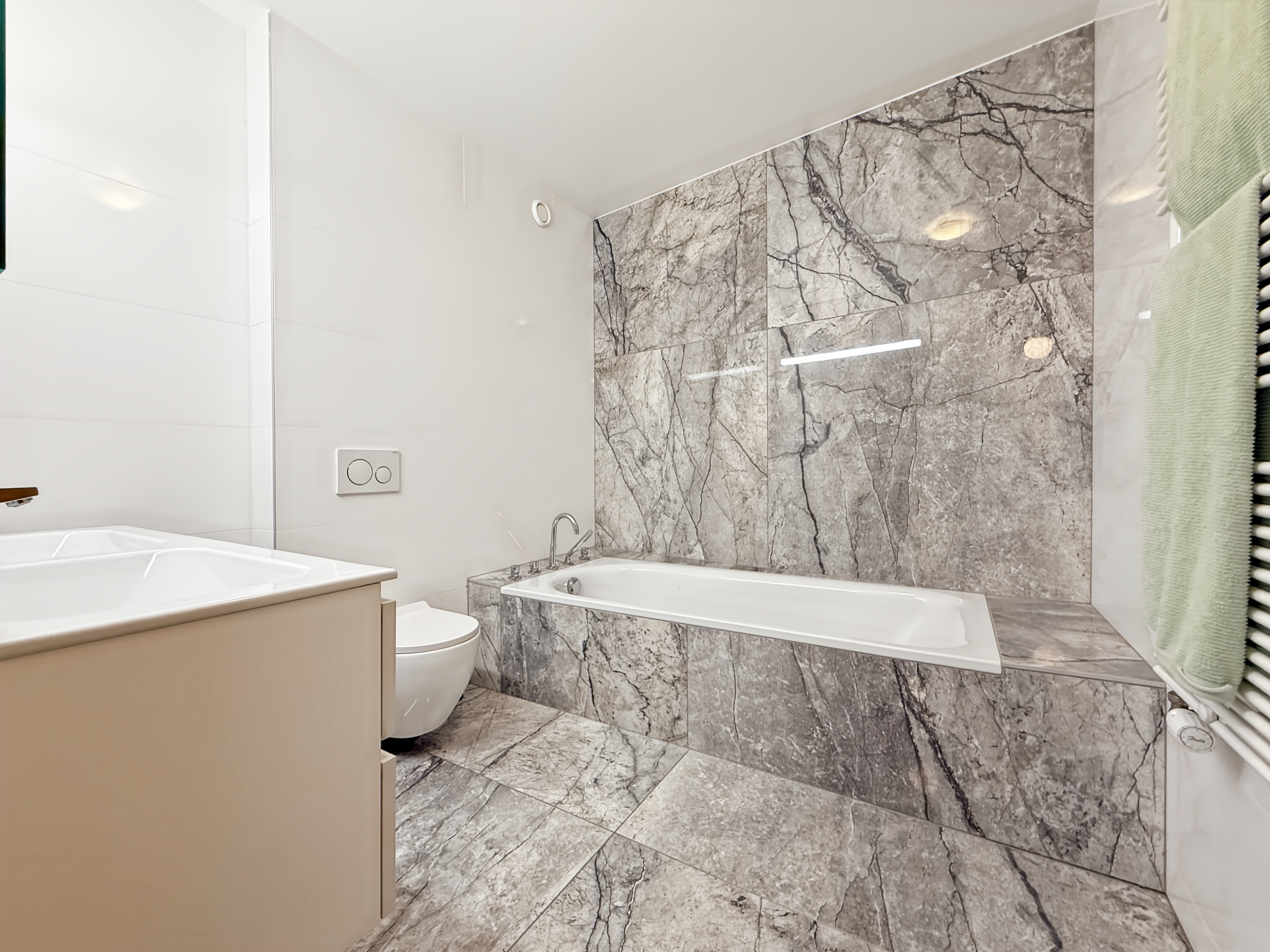 Salle de bain enfants - Balocco Immobilier