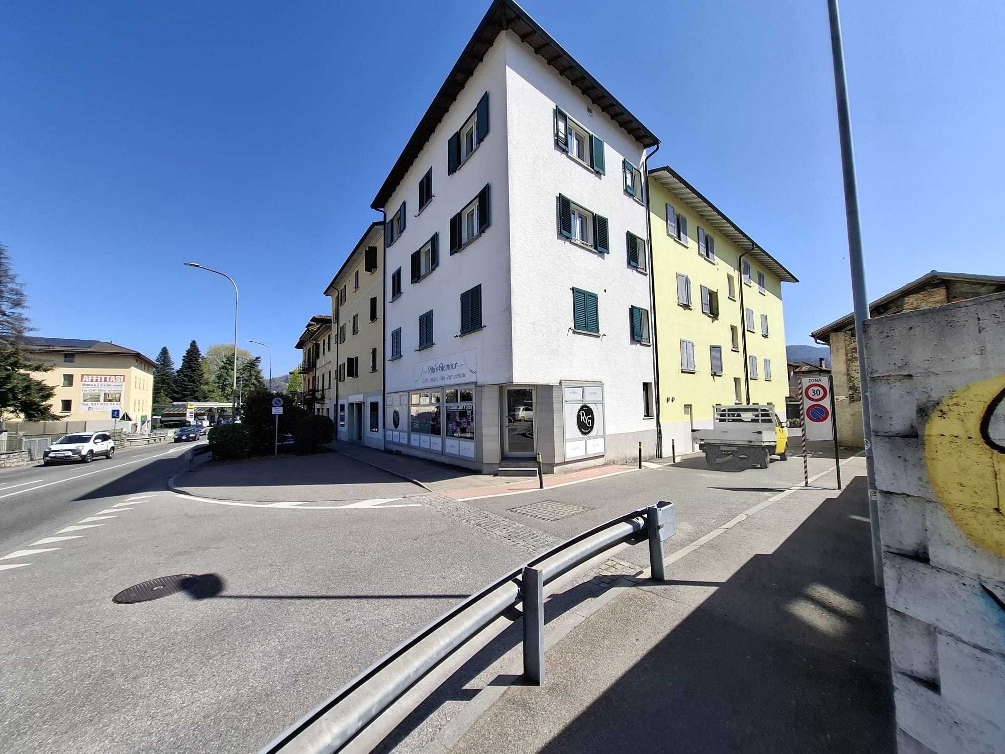 Foto 1