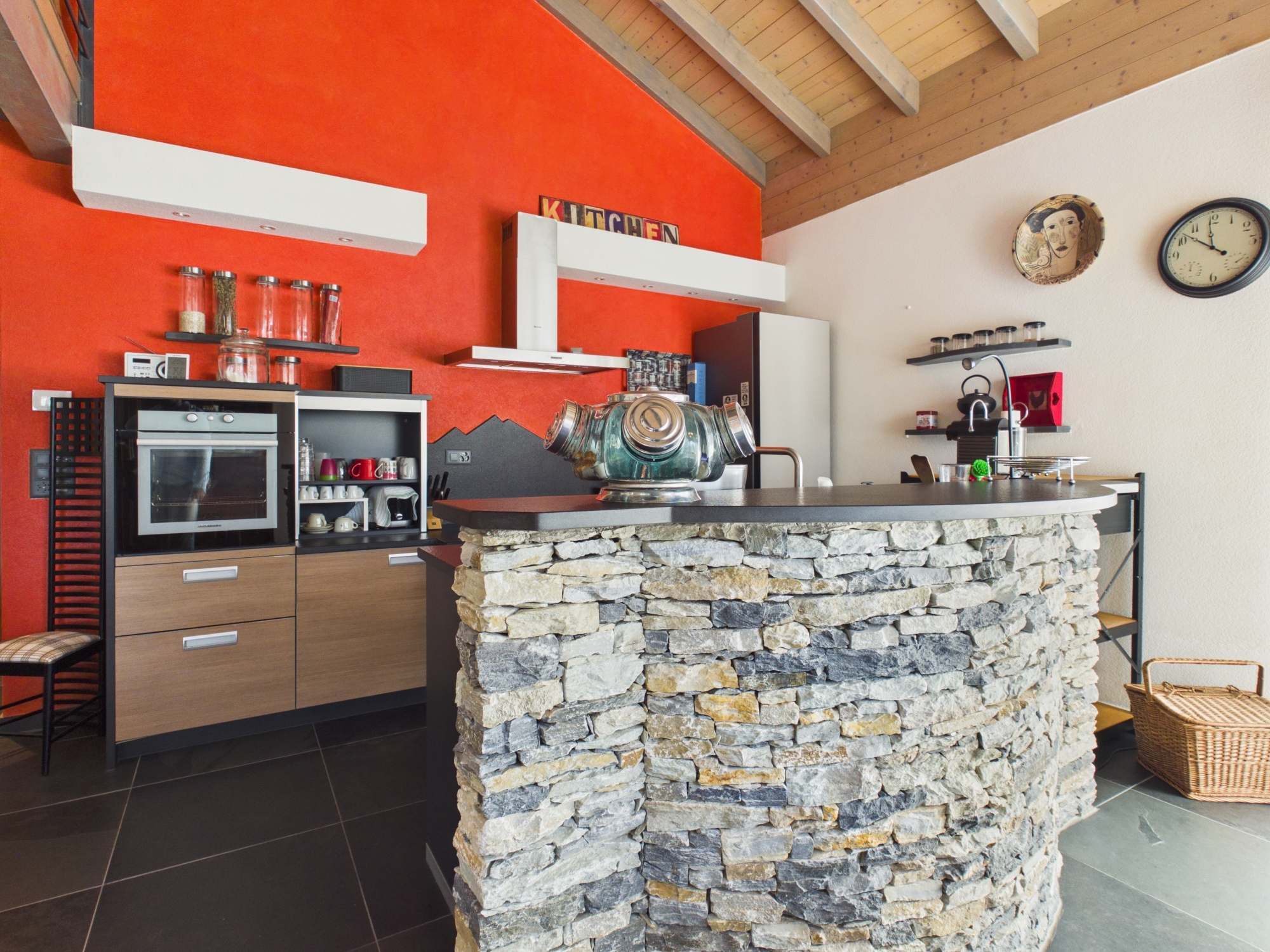 Interior view 2