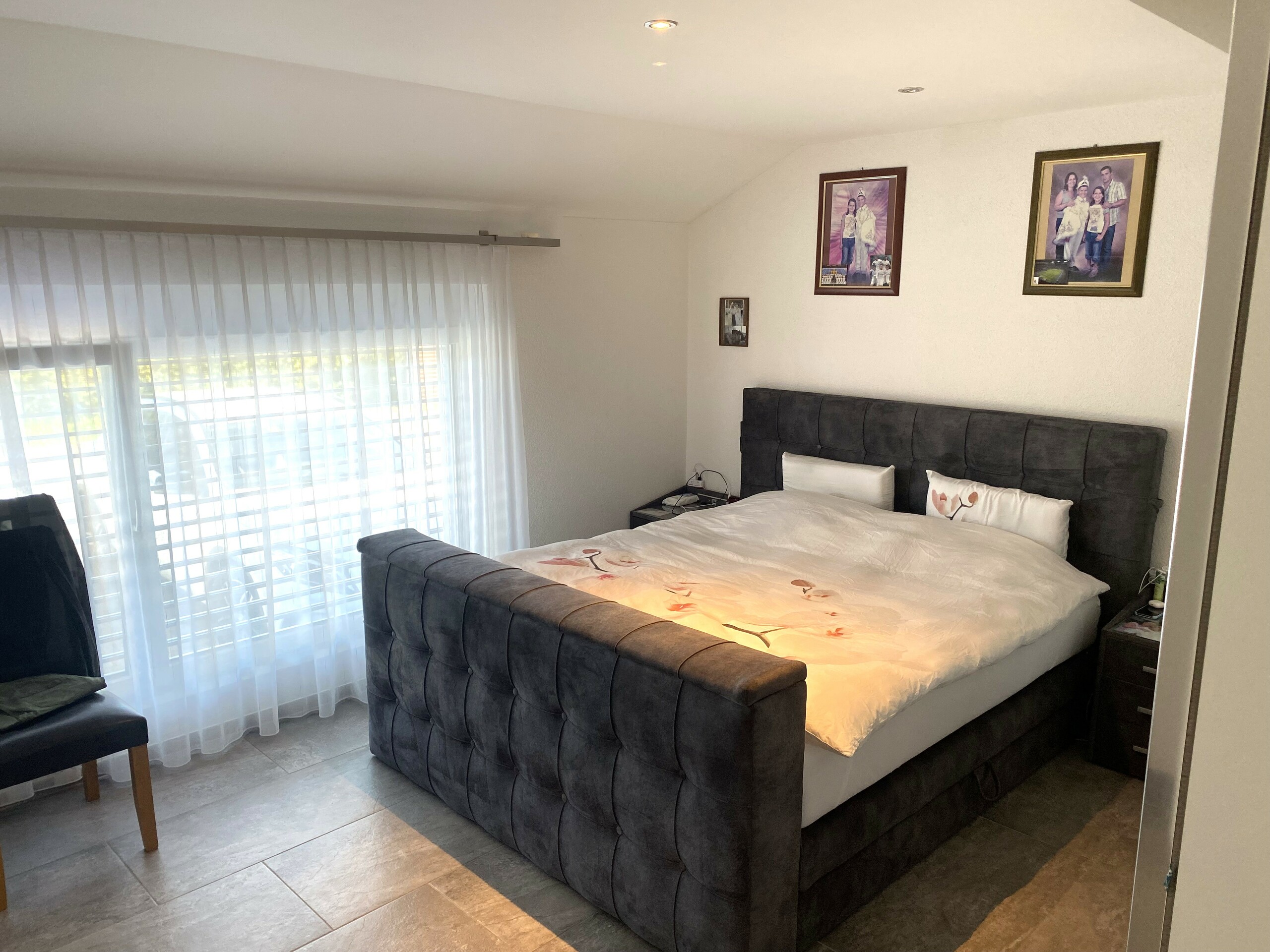 Zimmer 1 EG