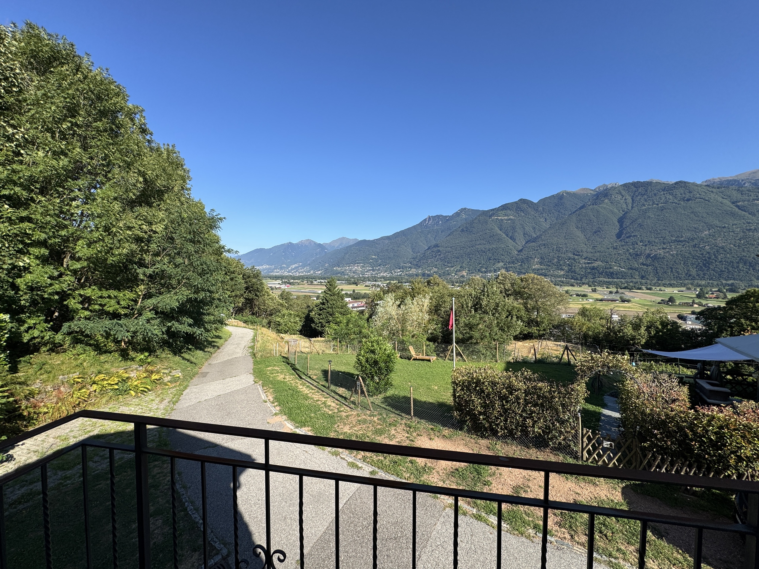 Vista esteriore 3