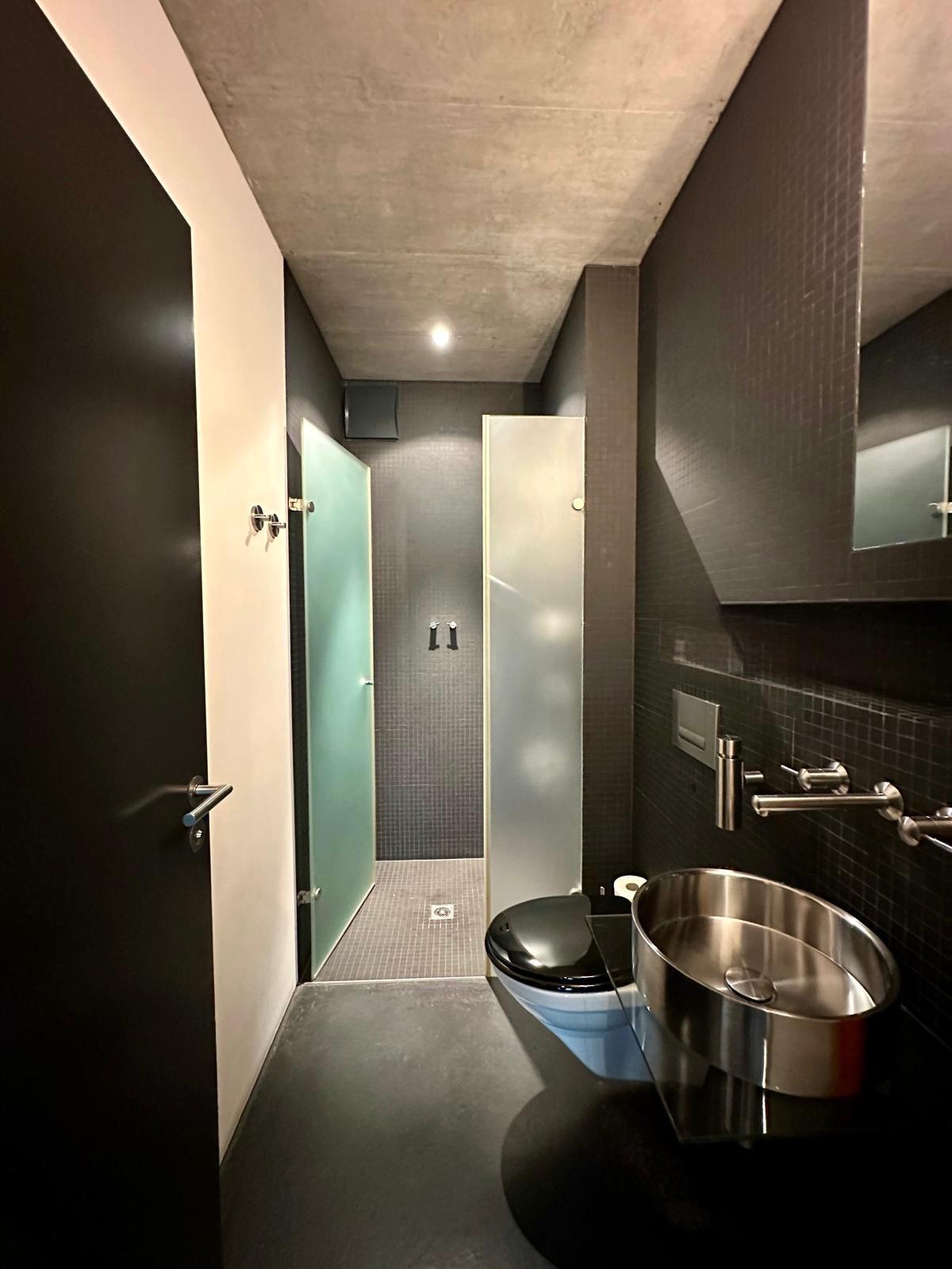 Interior view 2