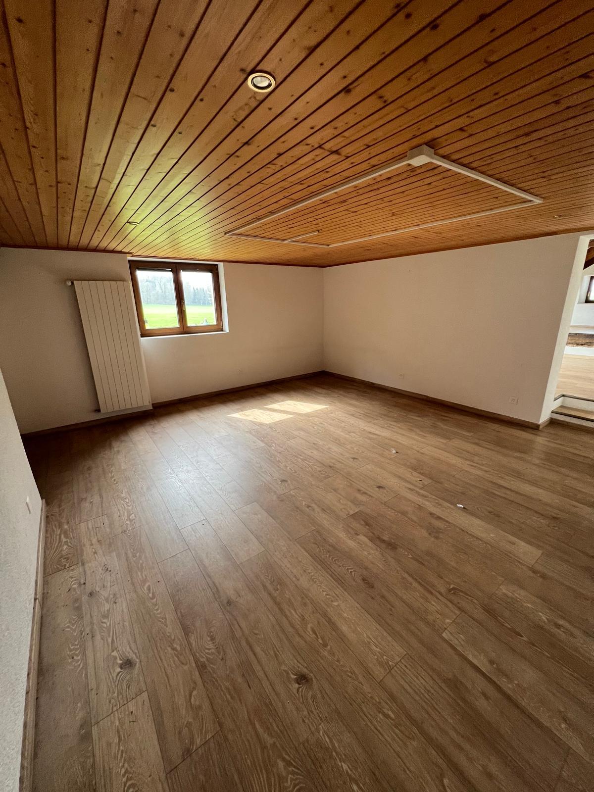 2ème pièce à vivre - ou chambre (à fermer)