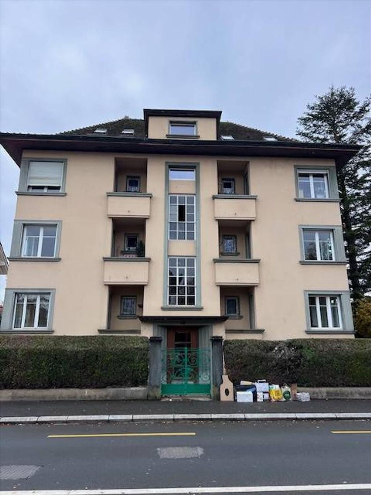 Firstview