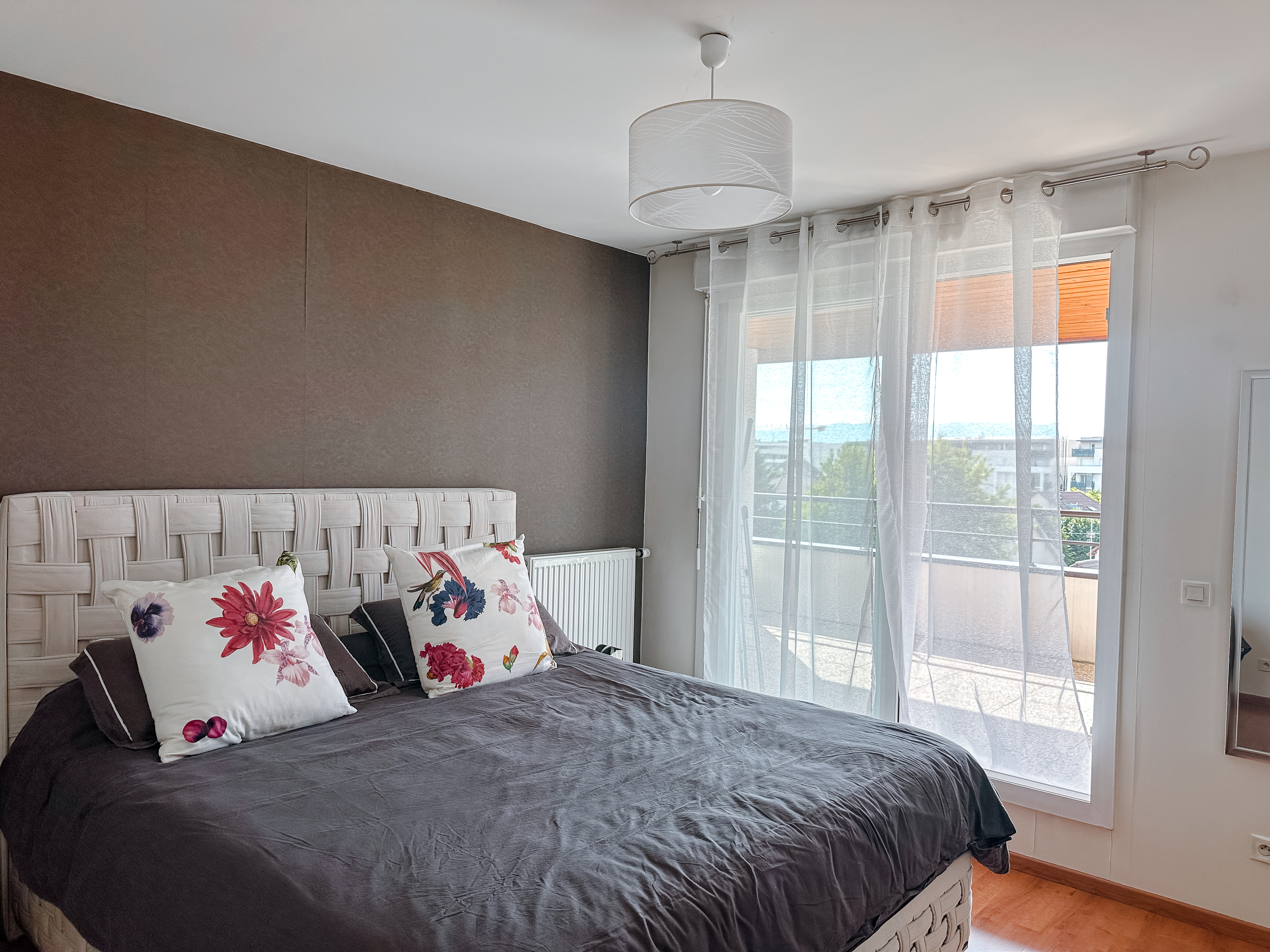 Interior view 7