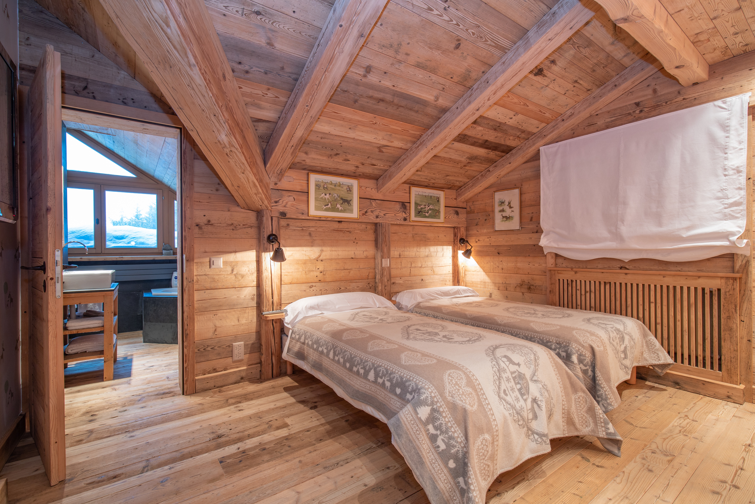 Chalet Holidays, 7 rooms