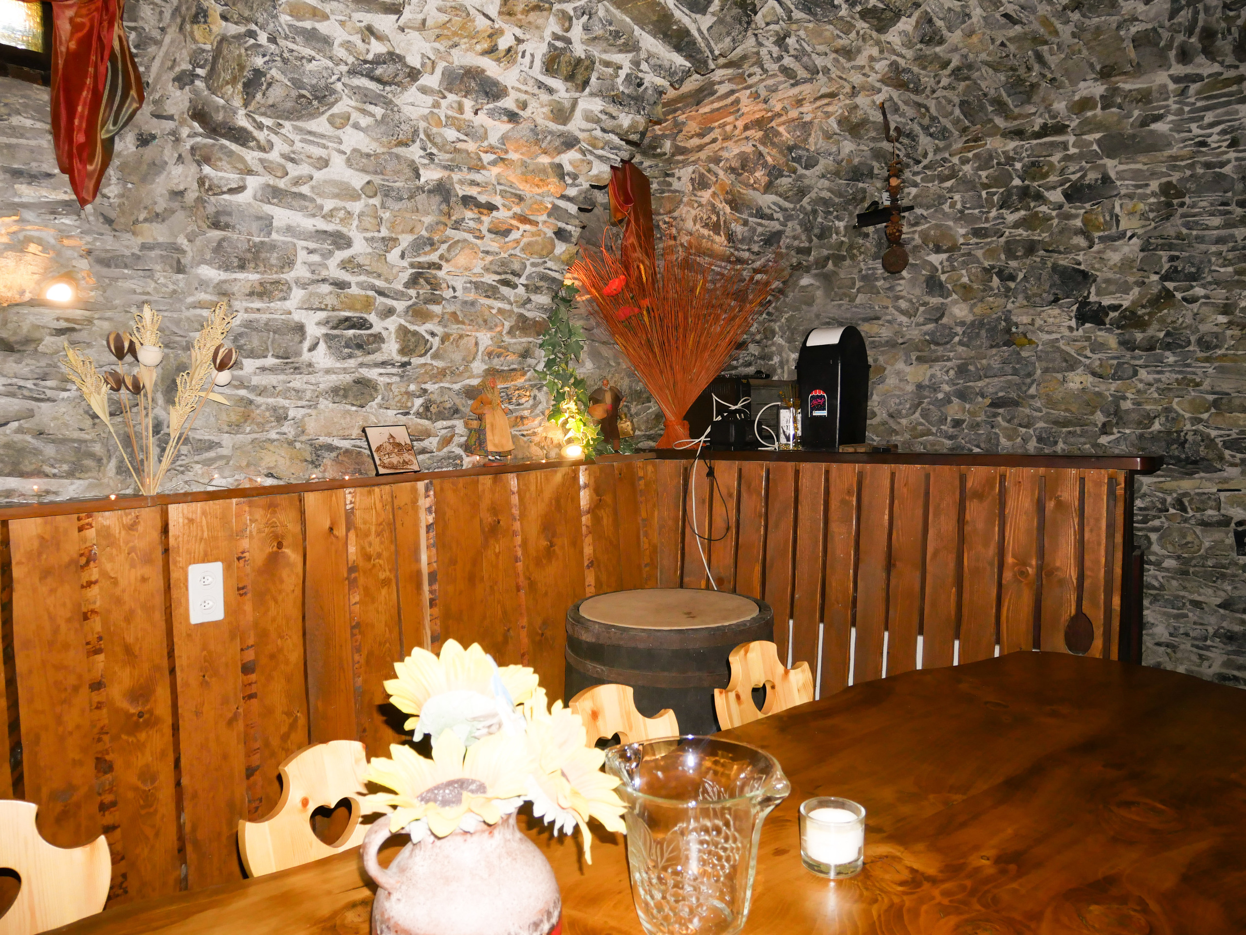 Interior view 18