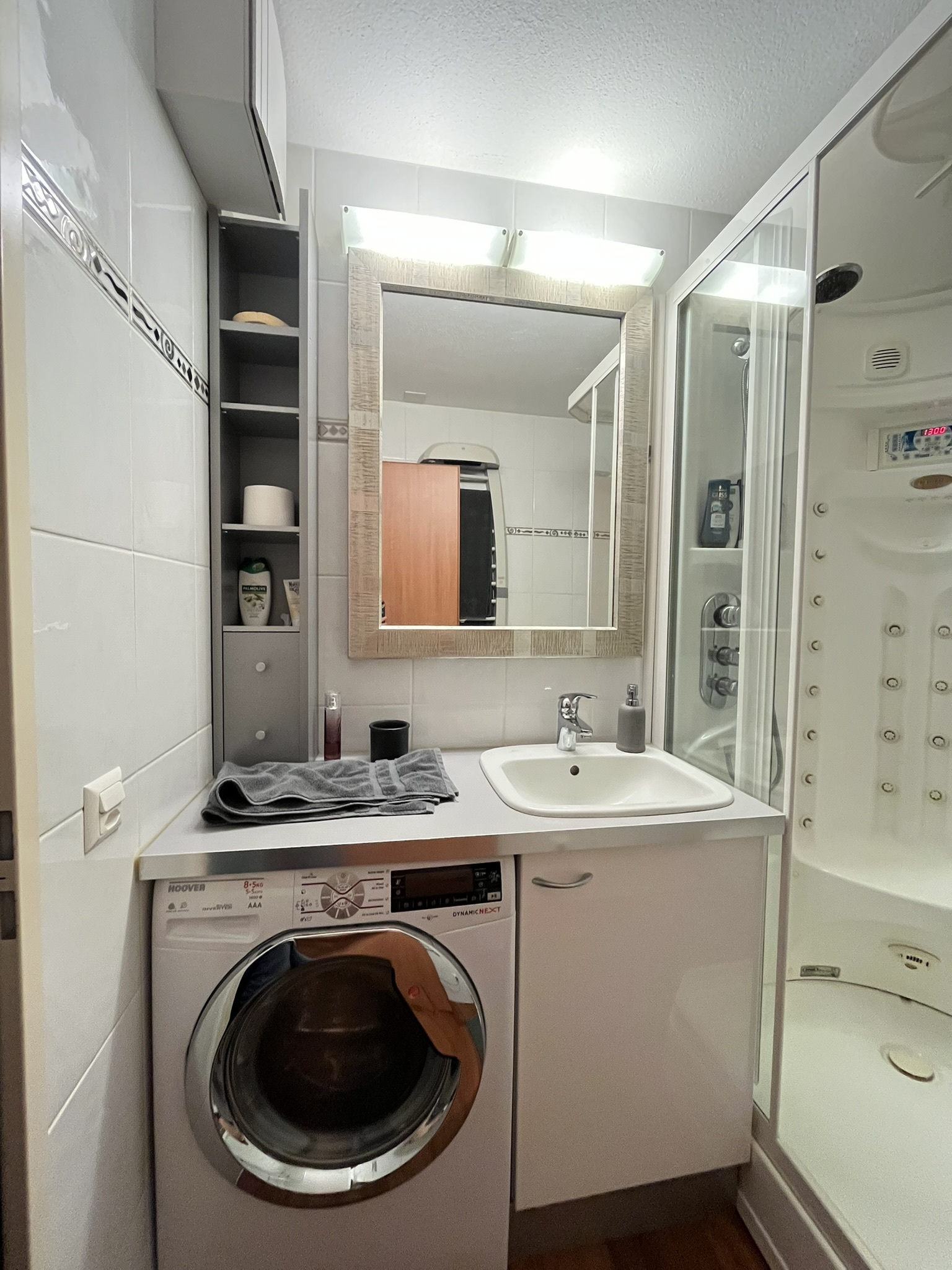 Bagno con doccia Bagno con doccia