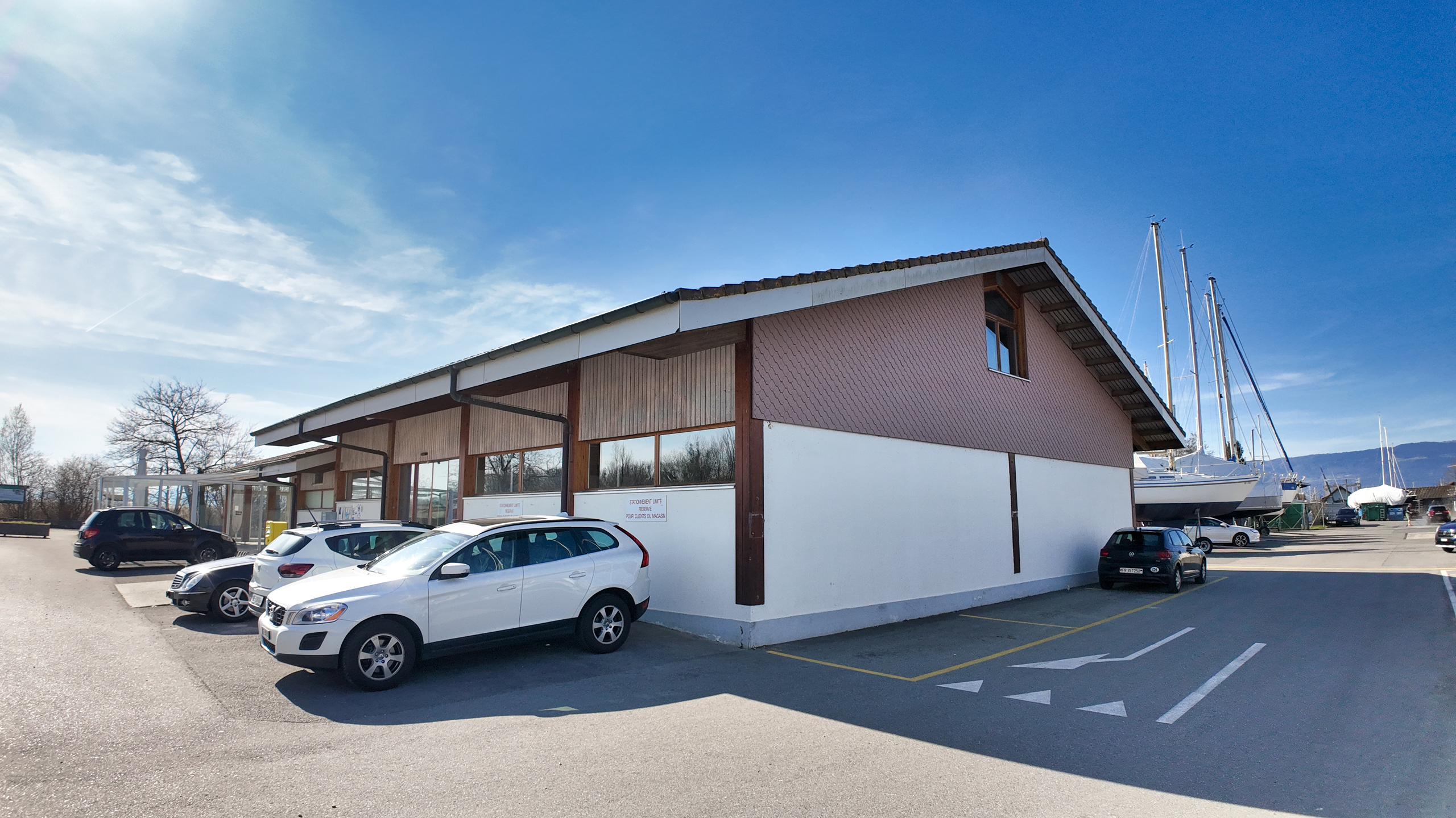 Vue extérieur magasin