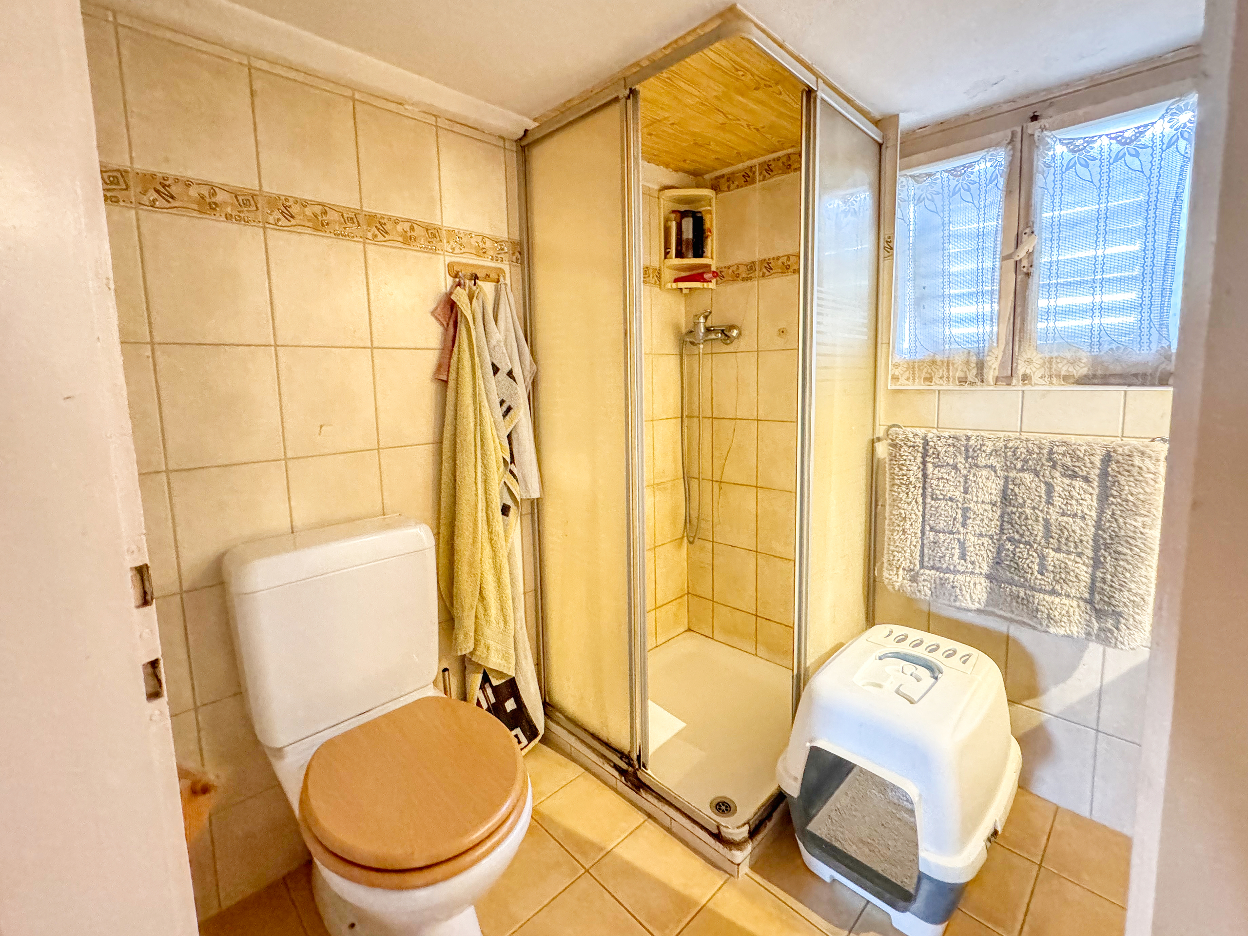 Maison Villageoise - Salle de douche rez-de-chaussée