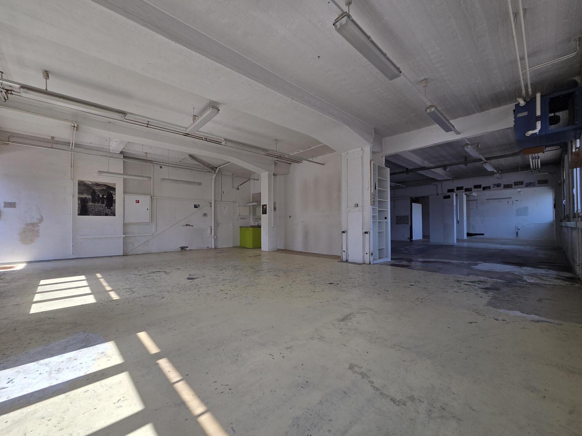 Interior view 2