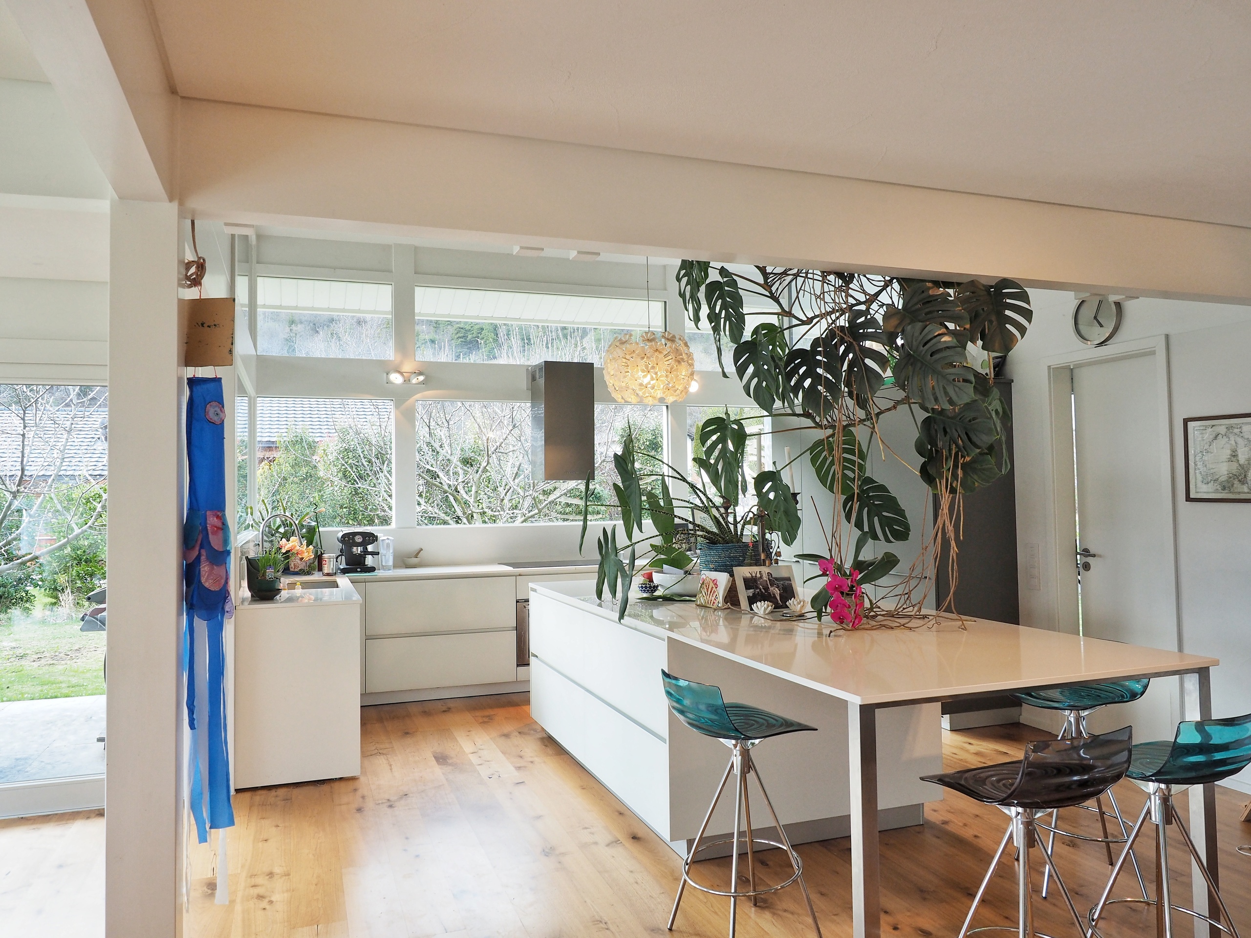 Interior view 6