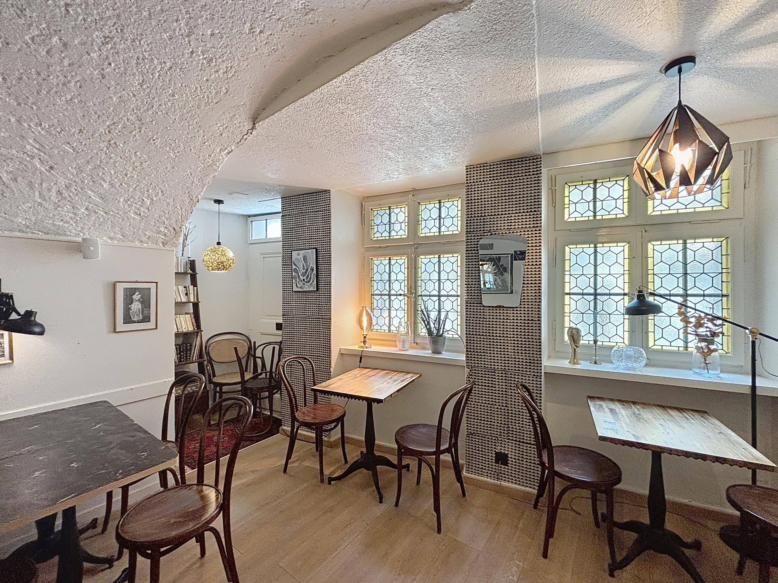 RESTAURANT RESTAURANT