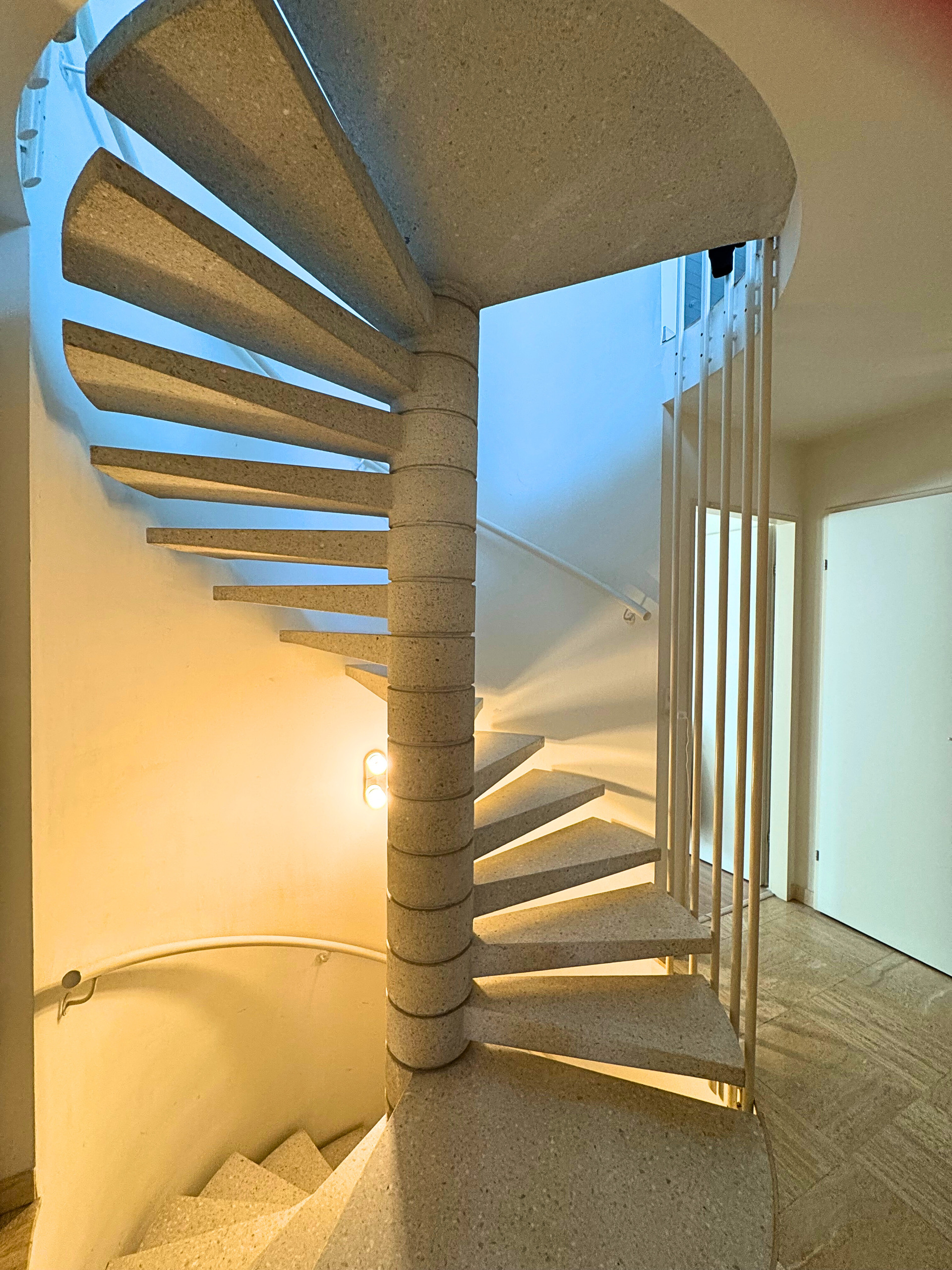 Interior view 2