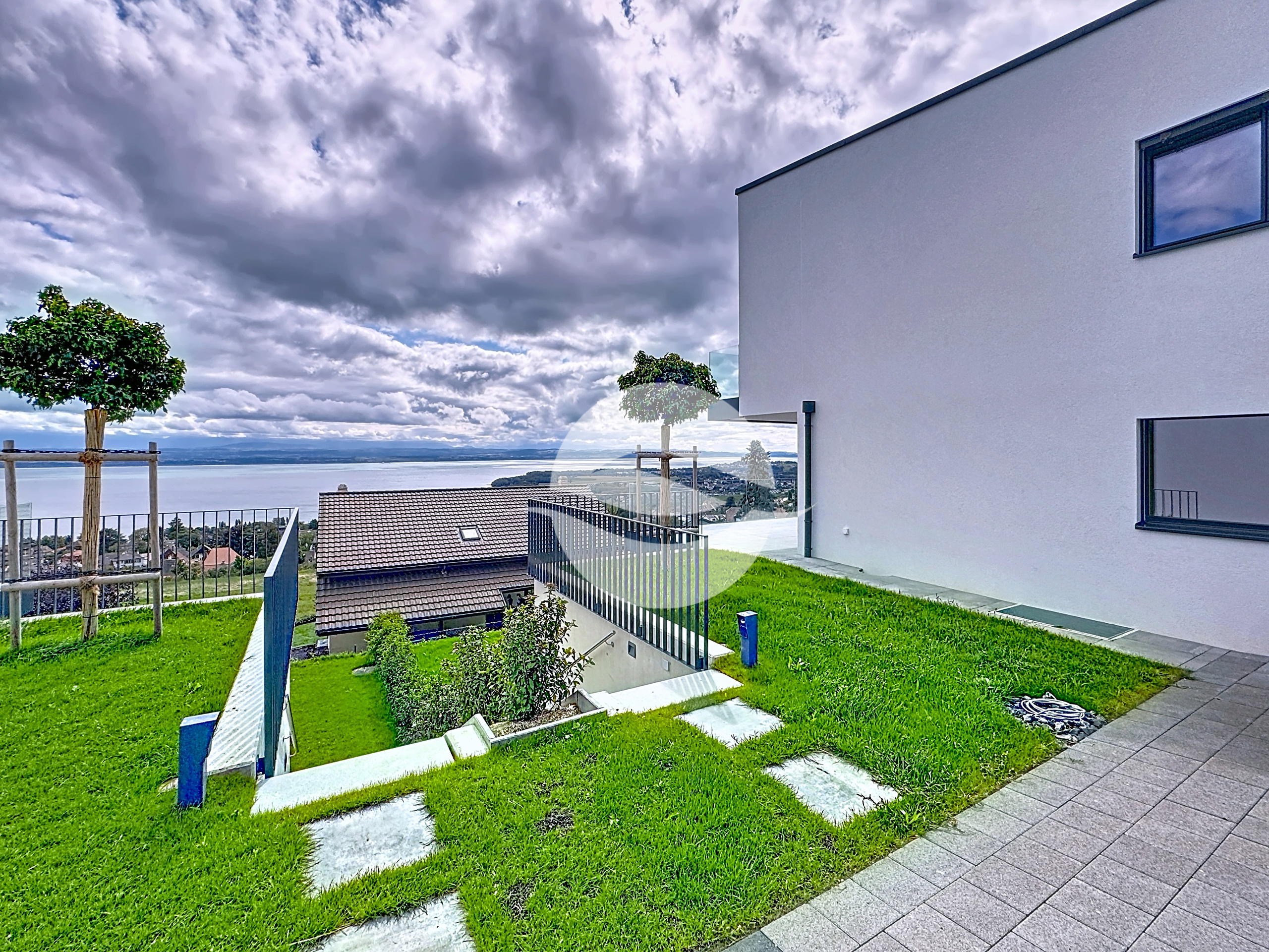 Exterior view 1