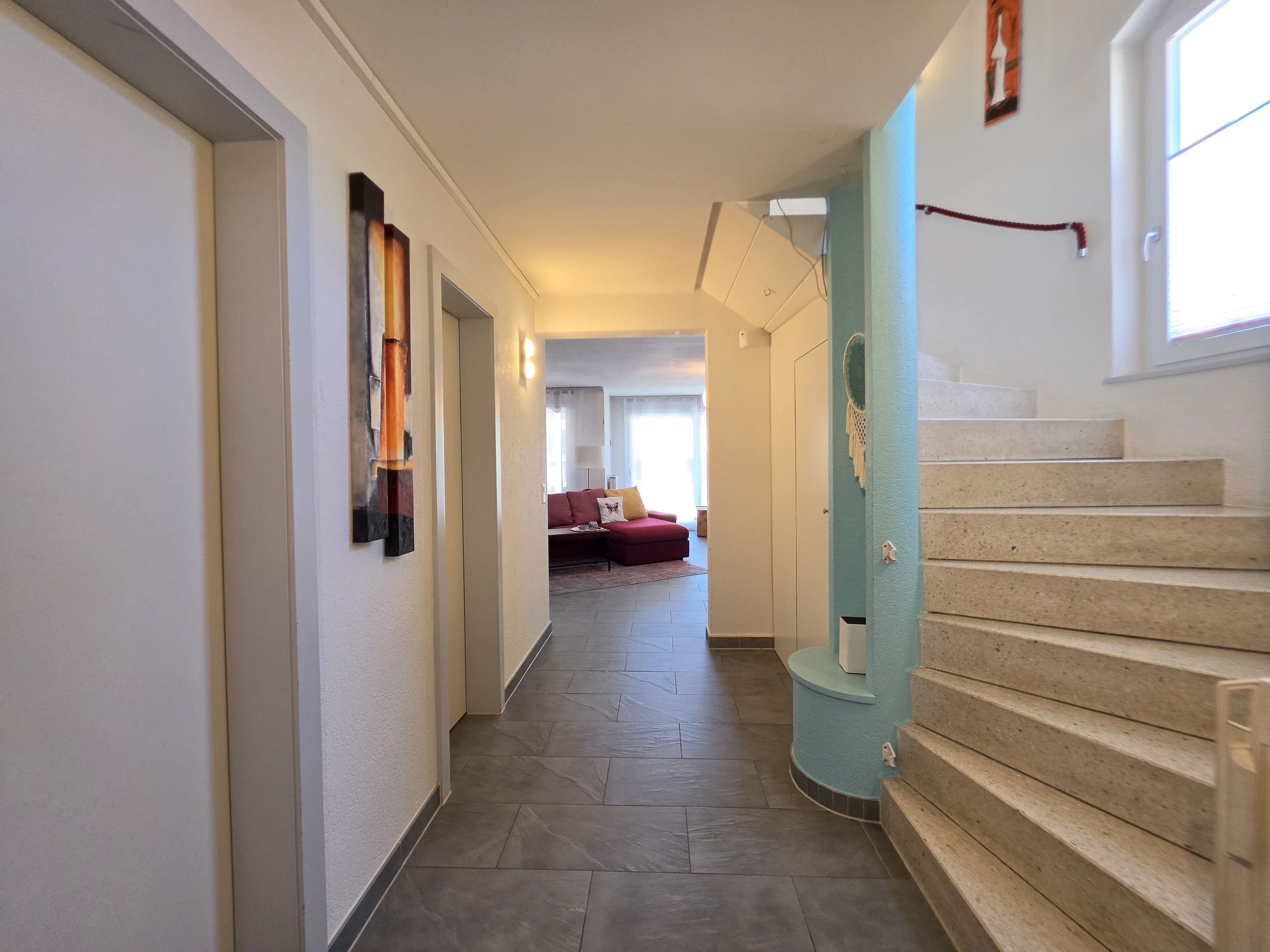 Hall 
