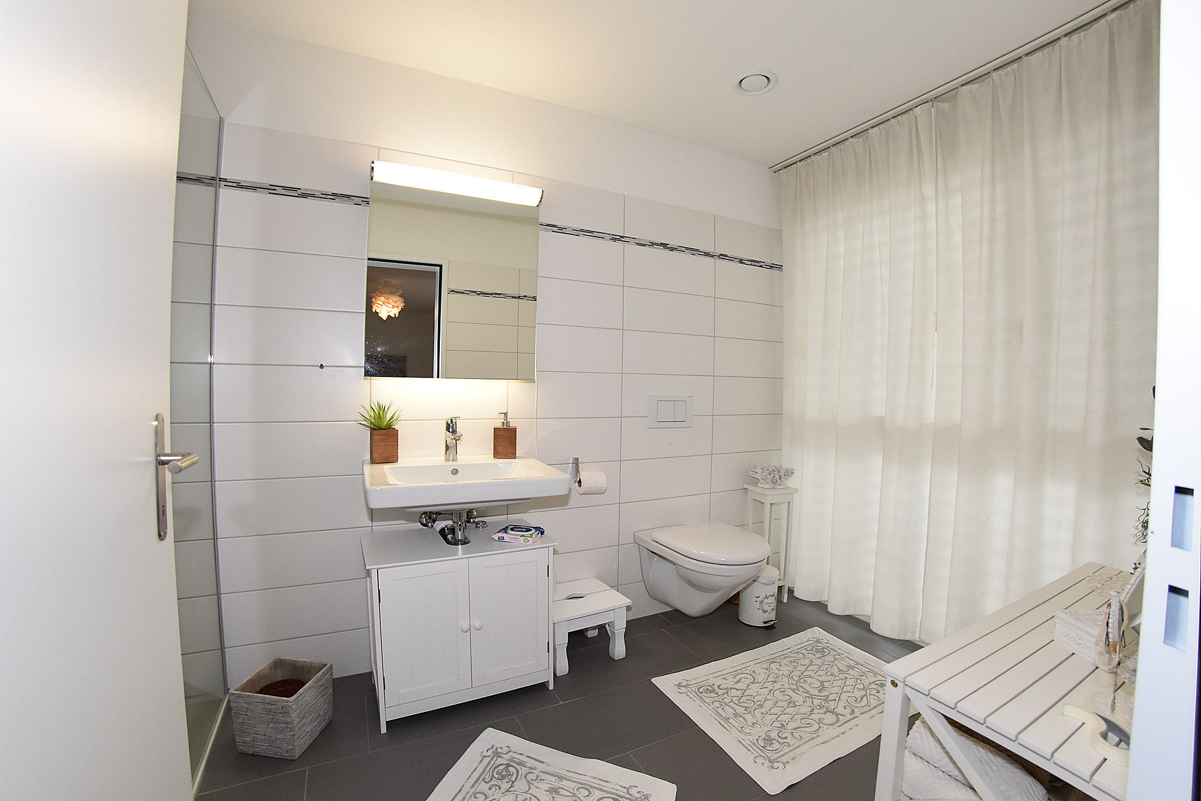 ... mit privater DU/WC