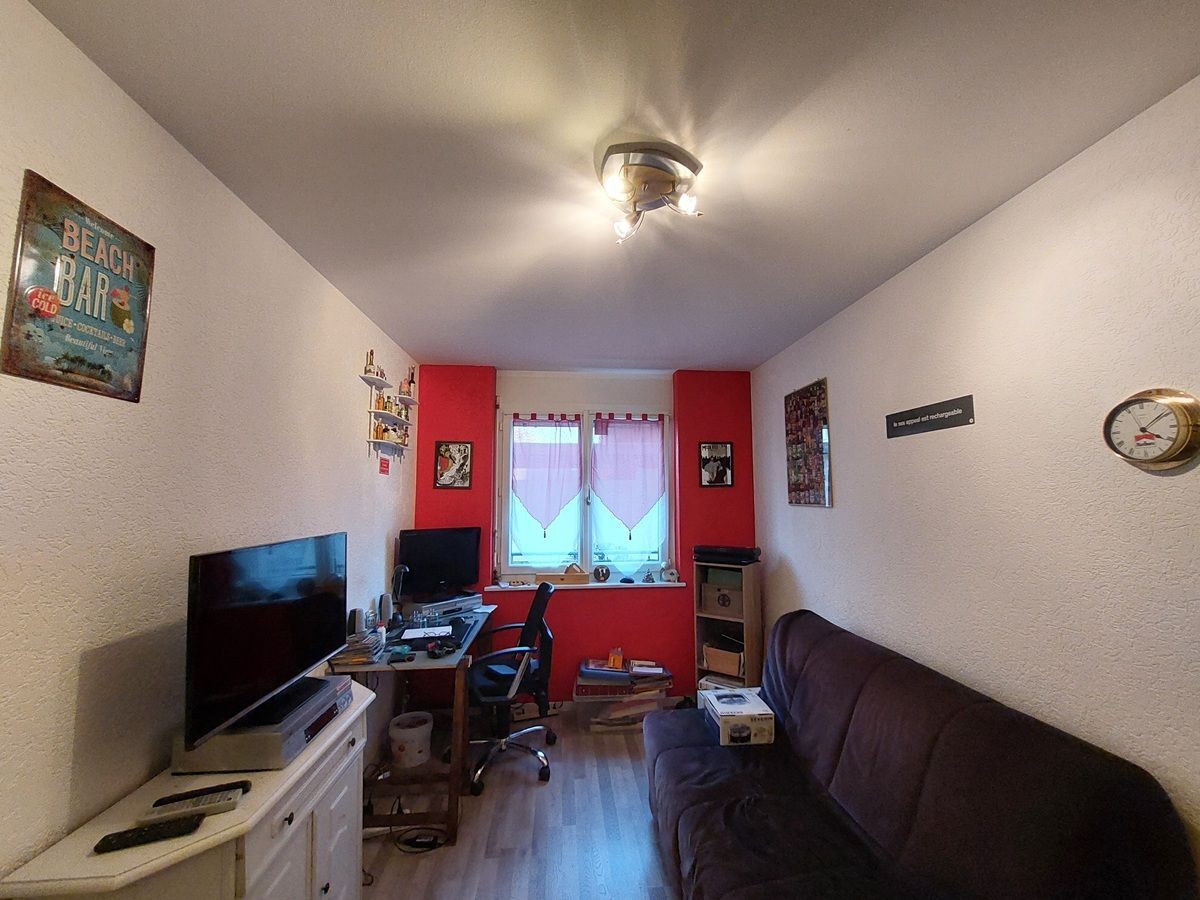 Picture 4