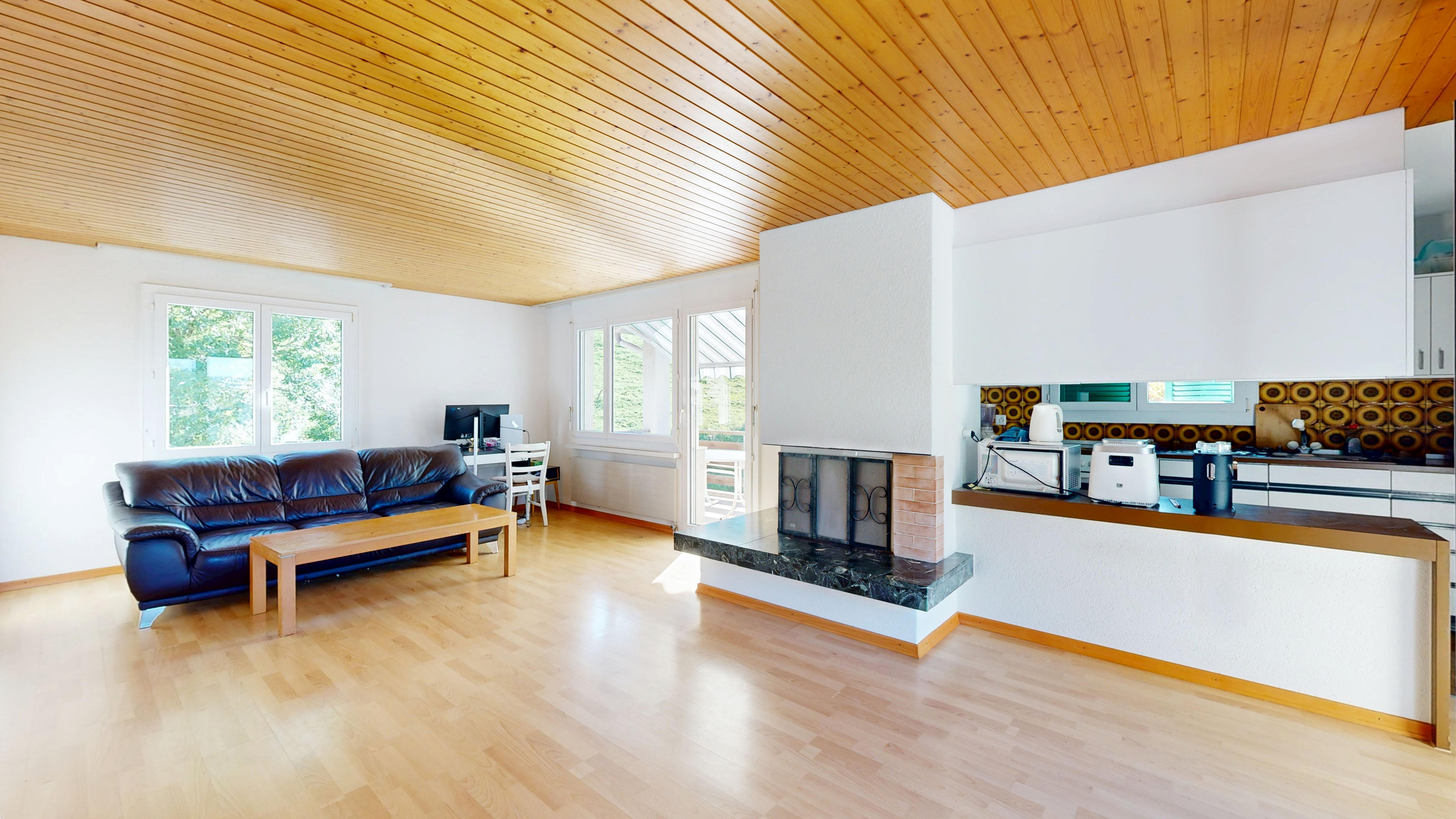 Wohnung 6_Wohnen / Essen / Küche