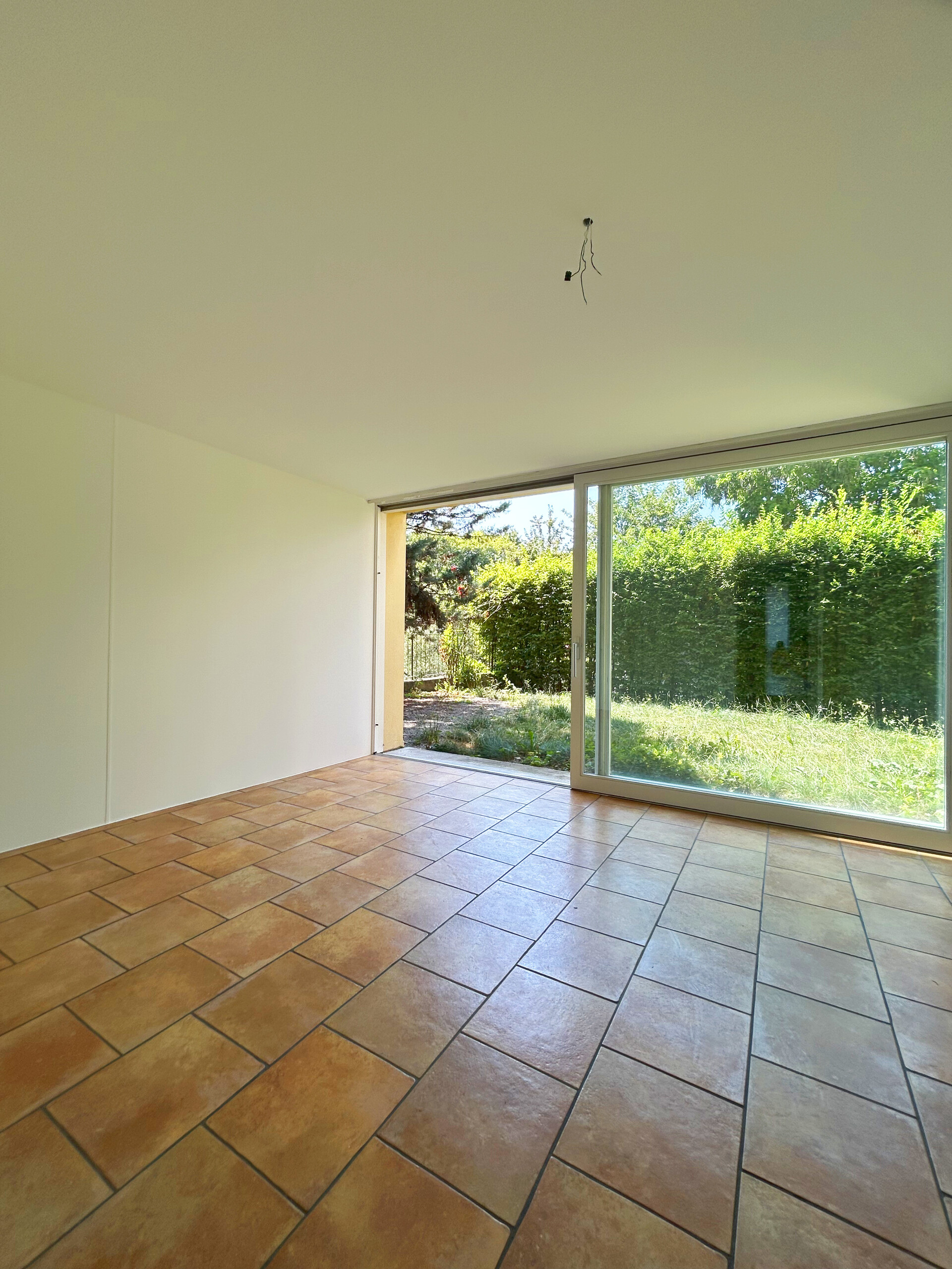Interior view 7