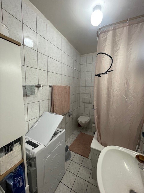 Interior view 5