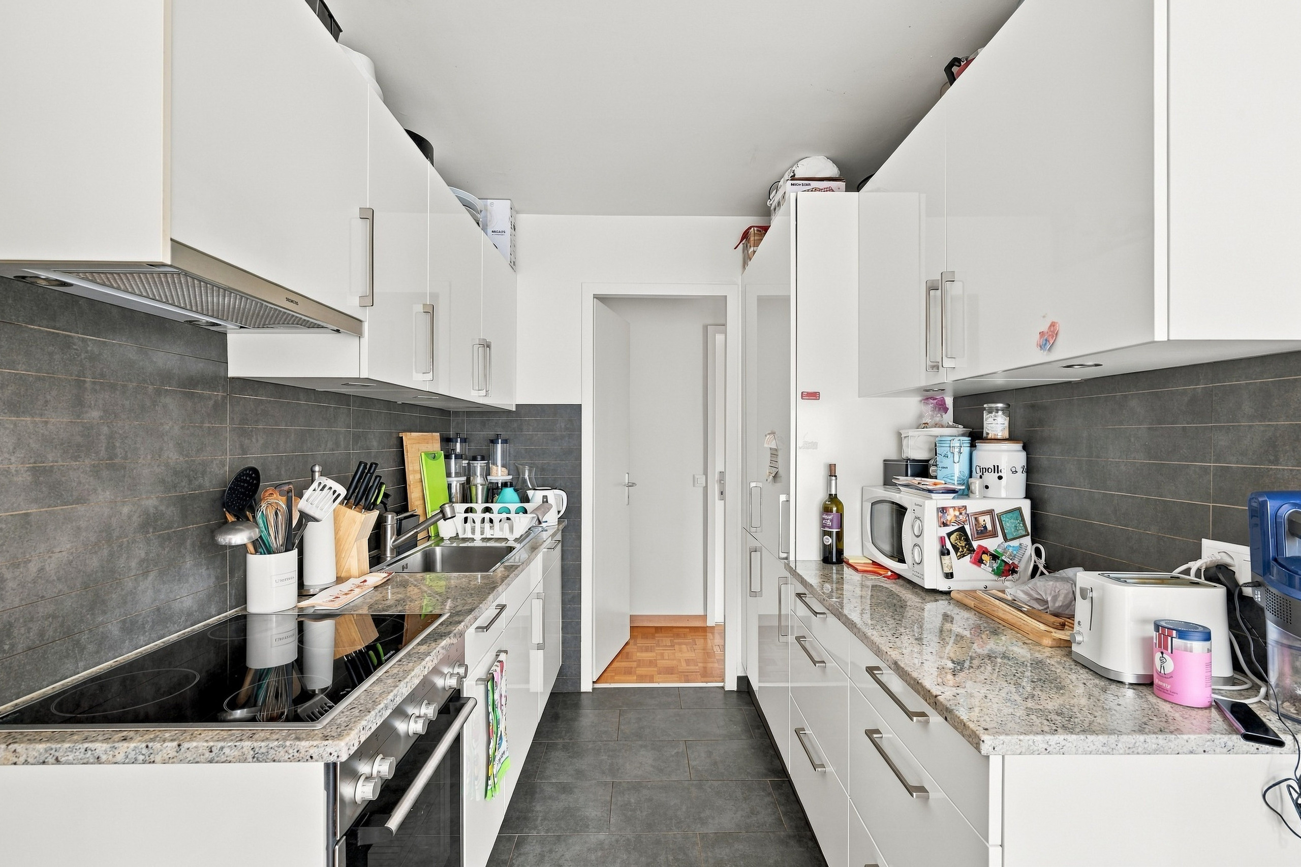 Interior view 1