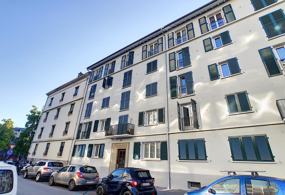 Firstview