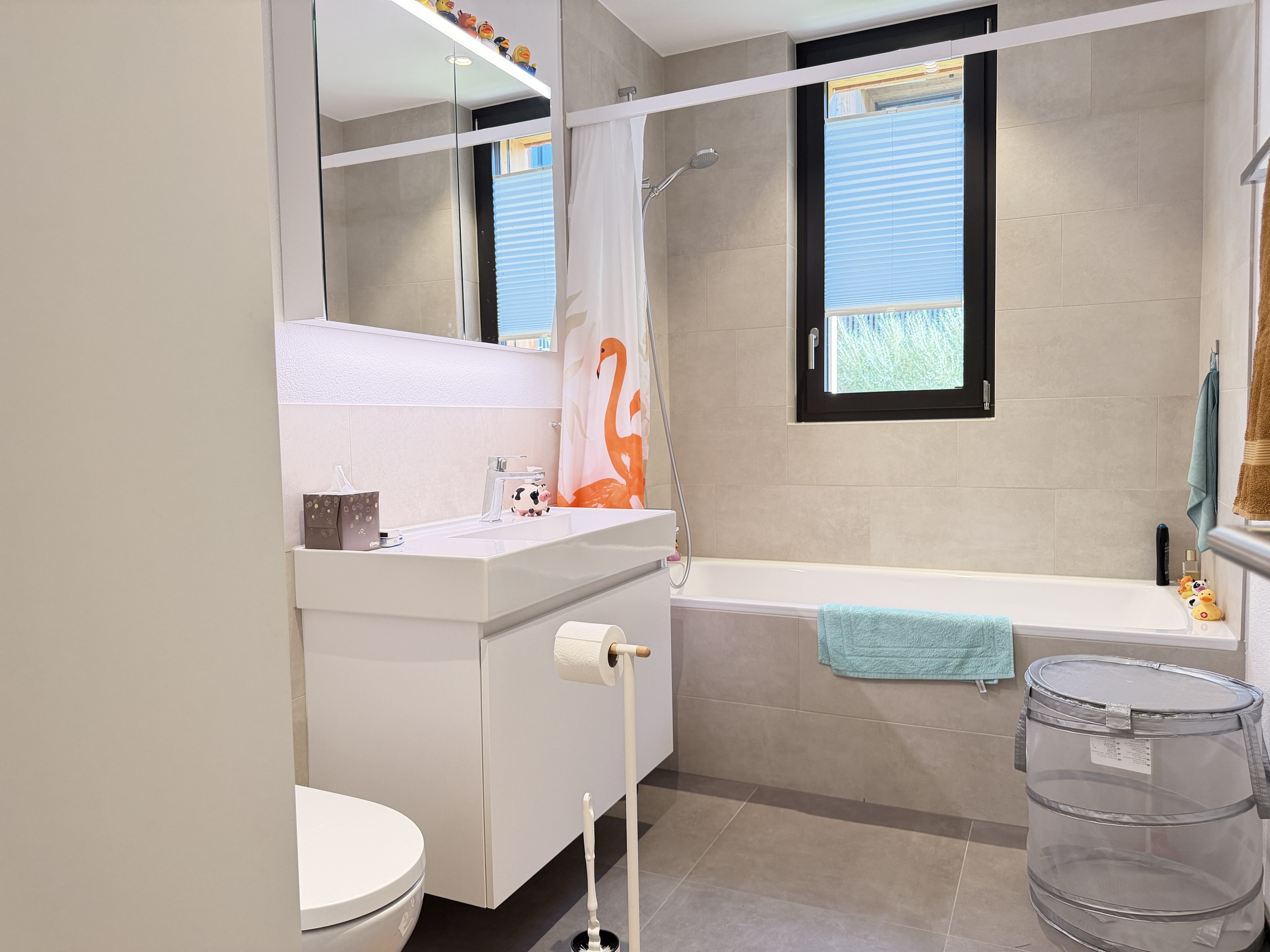 Badezimmer mit Badewanne