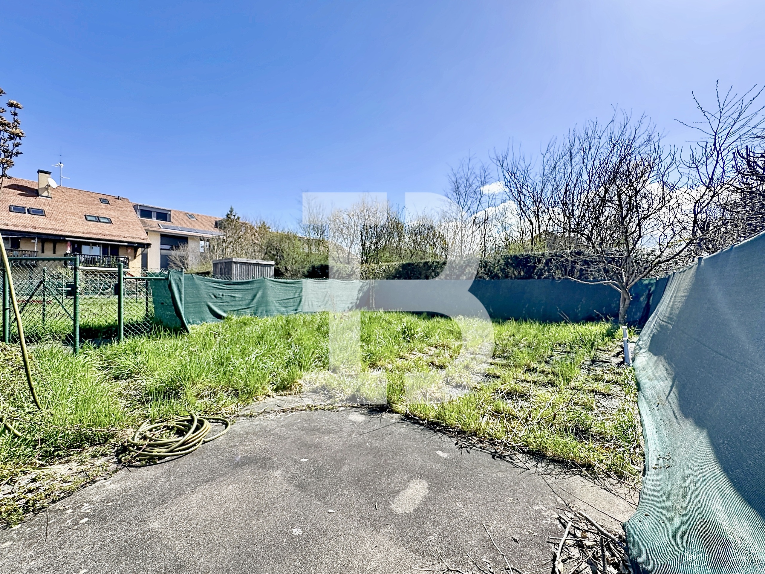 Jardin de 67m2 en servitude