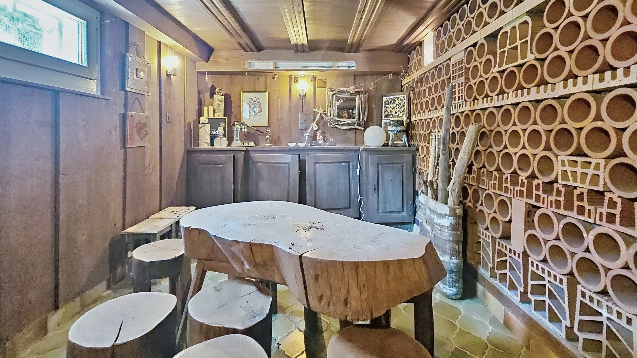 Carnotzet - sous-sol Carnotzet - sous-sol