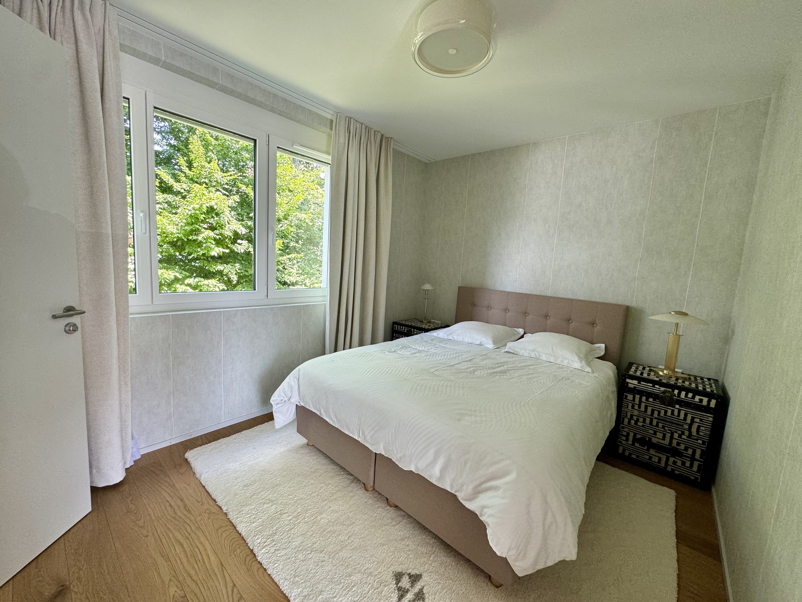 Interior view 3