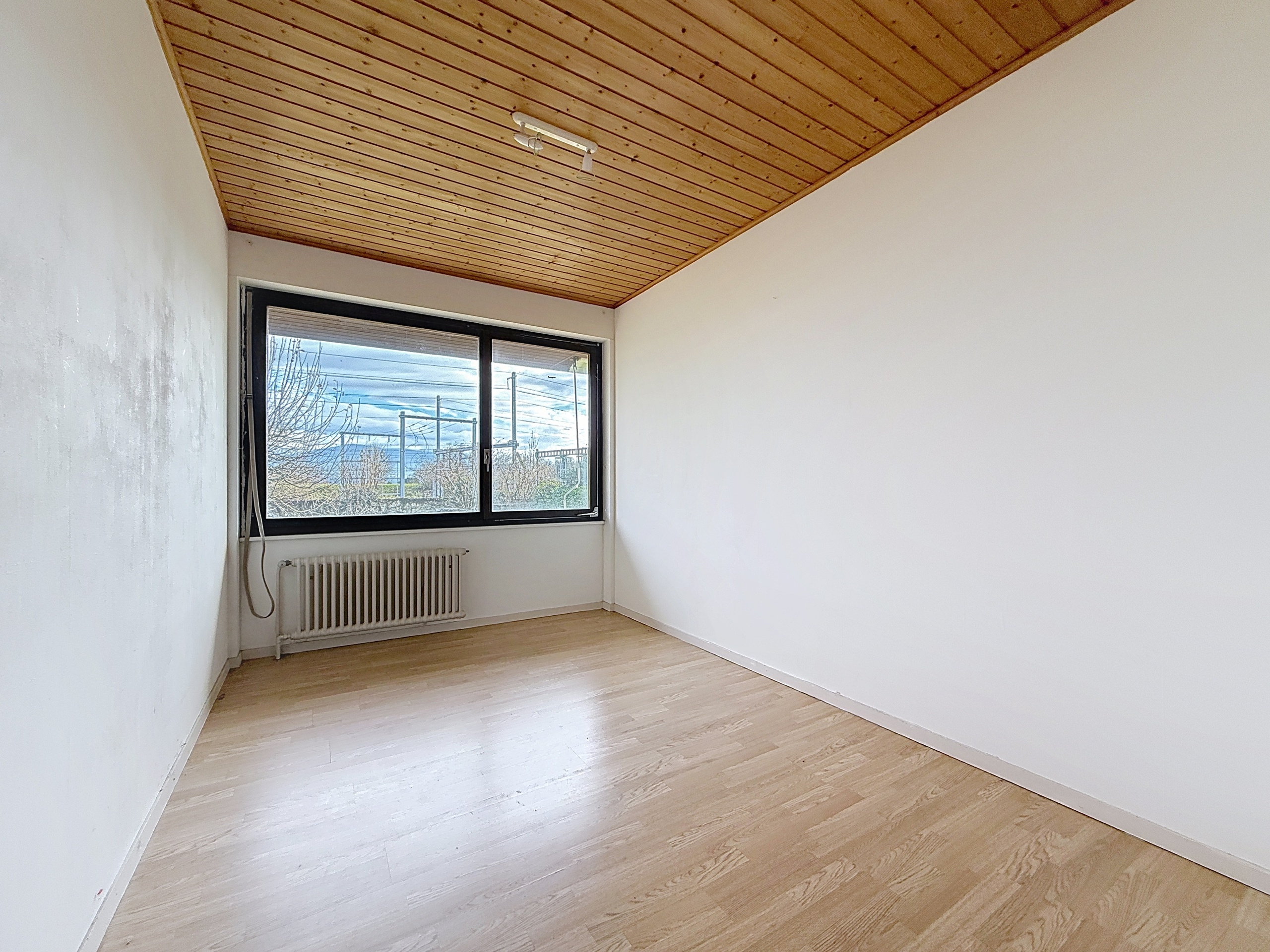 1ère Chambre à coucher