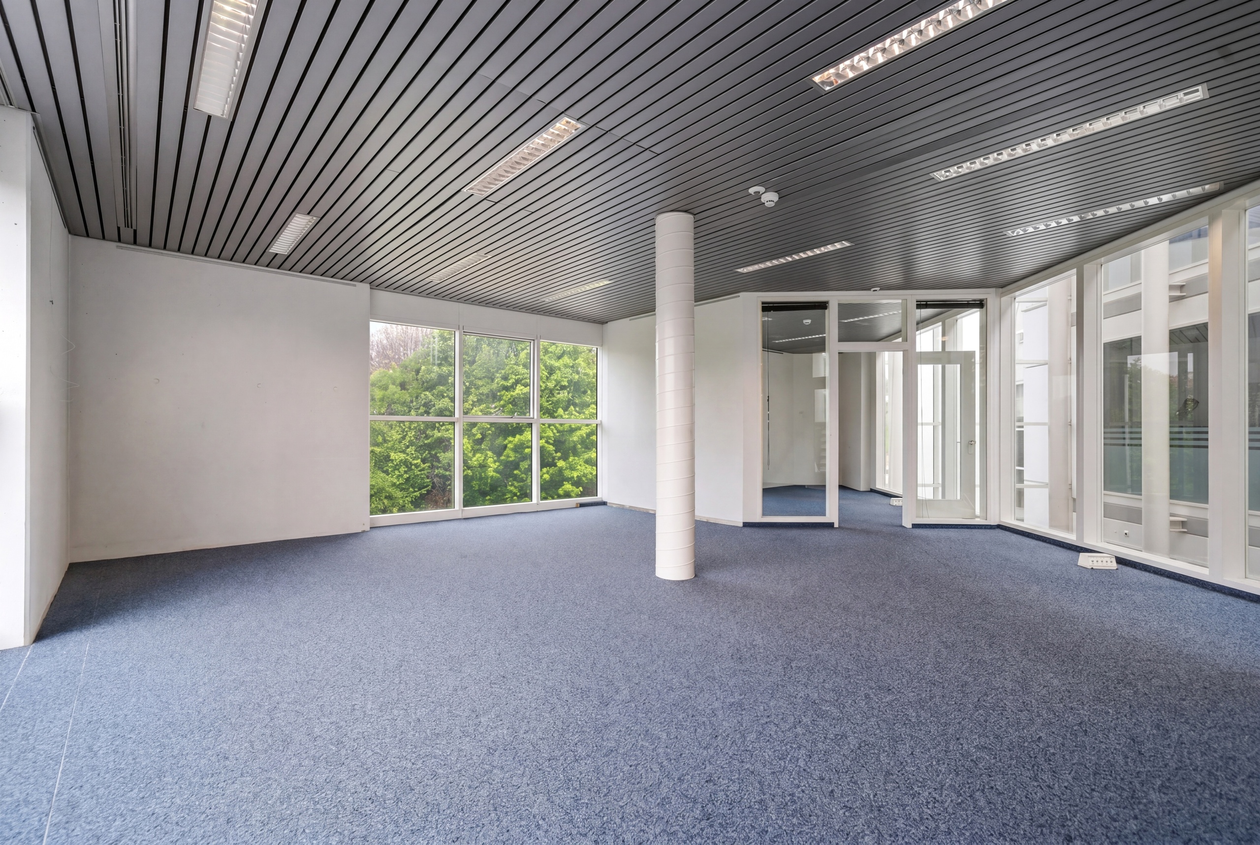 Interior view 9