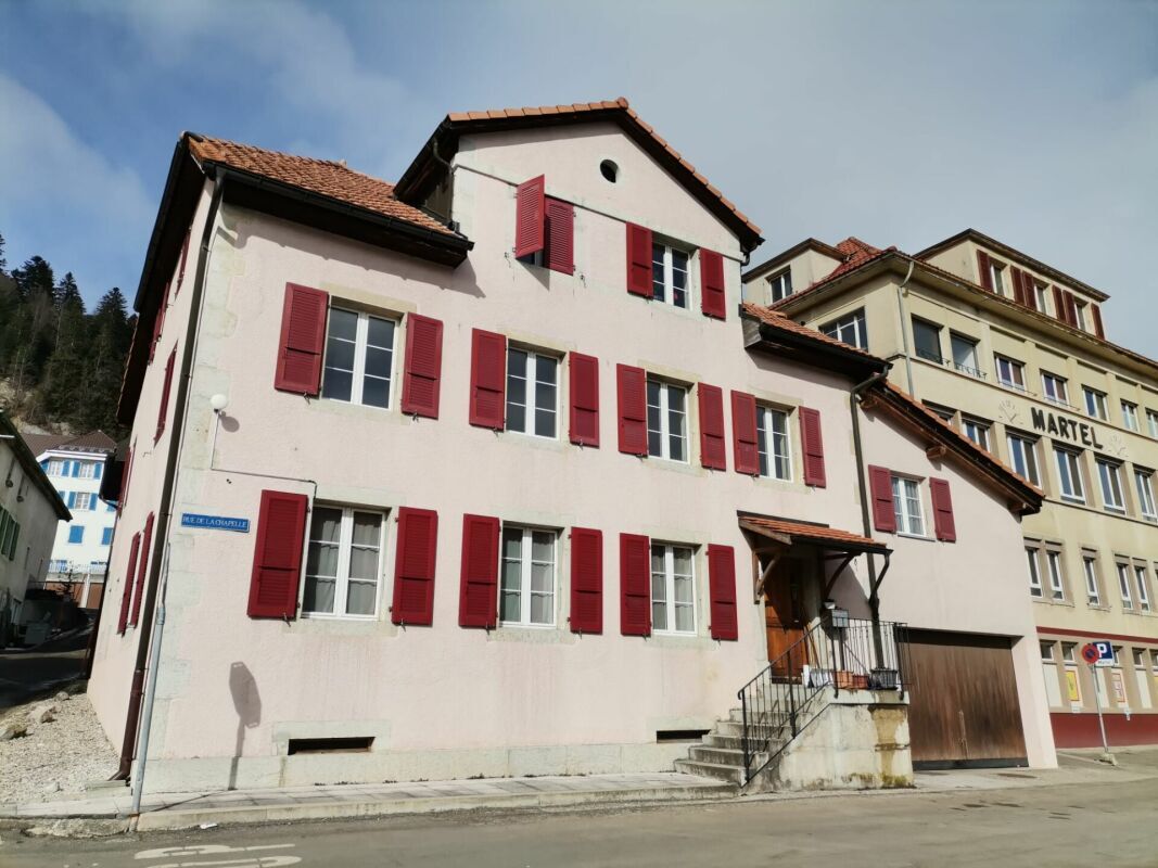 Photo 8
