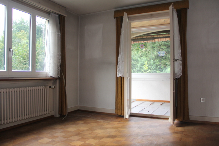 Zimmer 2 im EG mit direkten Zugang zum Wintergarten