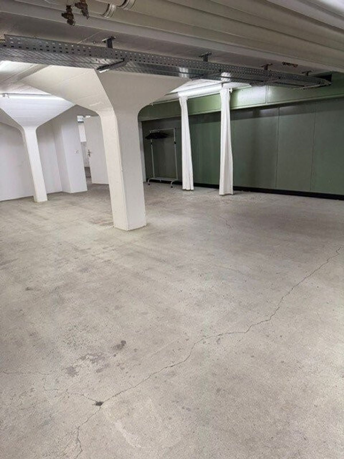 Picture 3