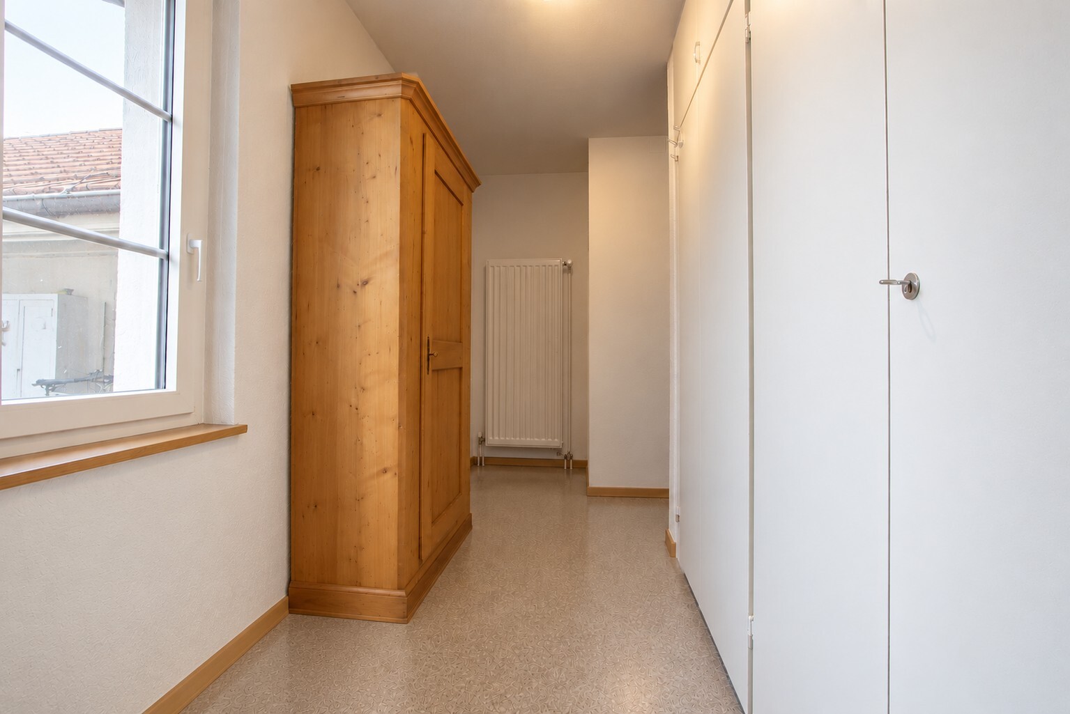 Interior view 6