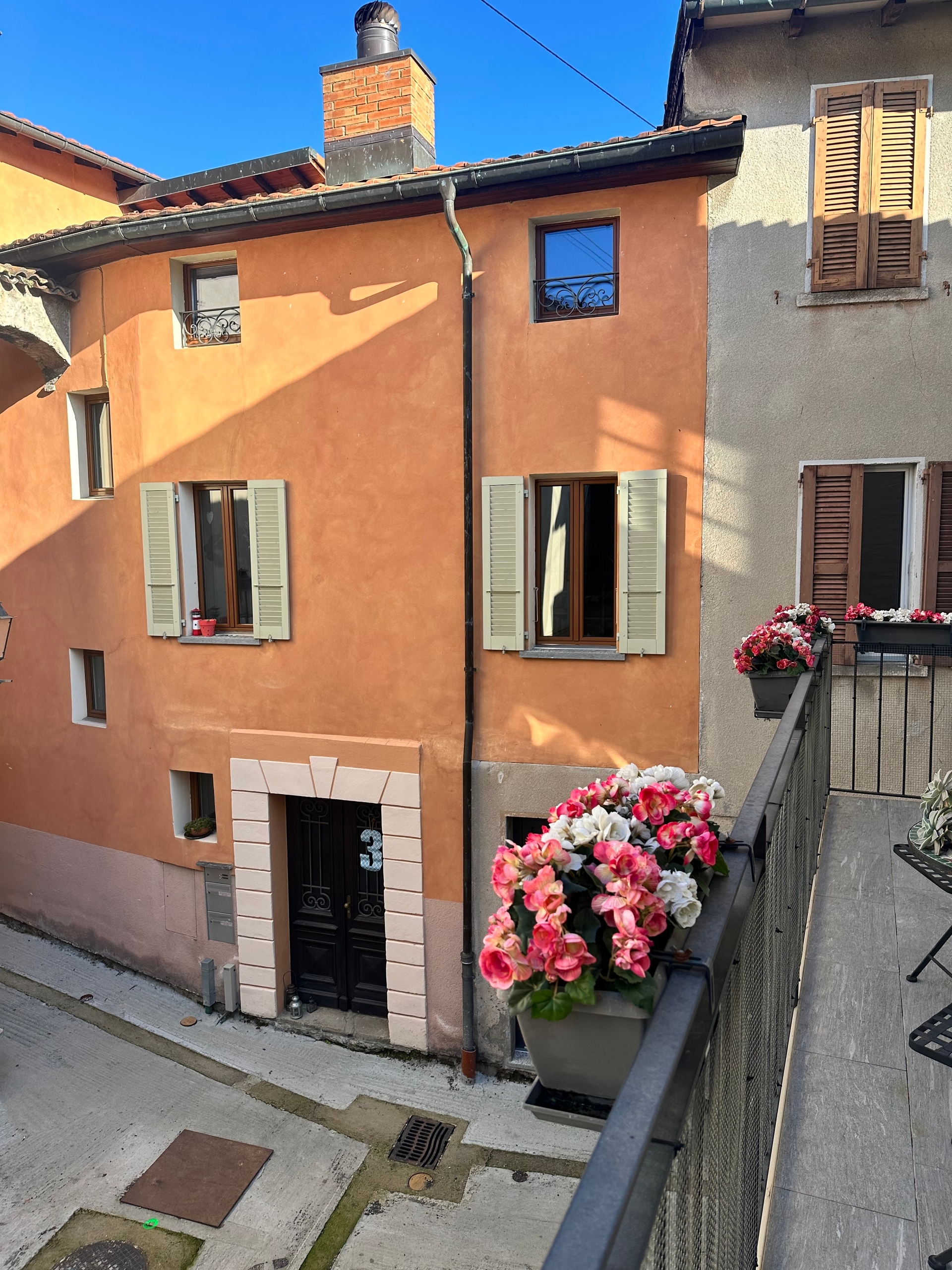 Image 8 Image 8