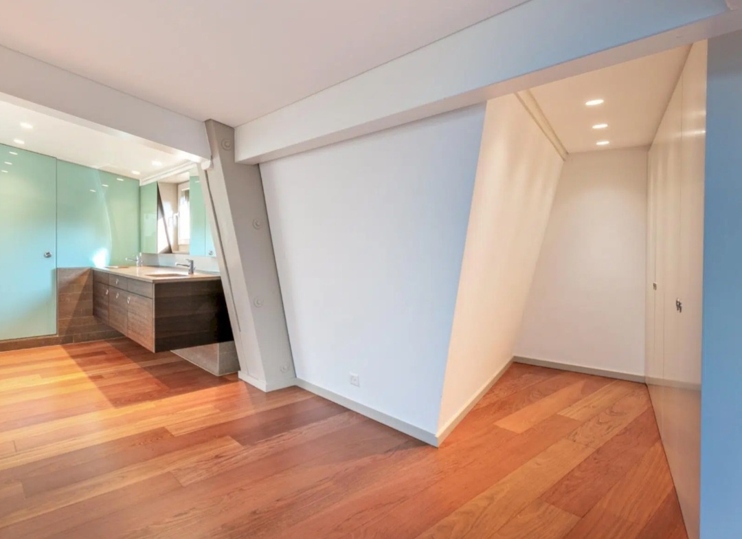 Interior view 1