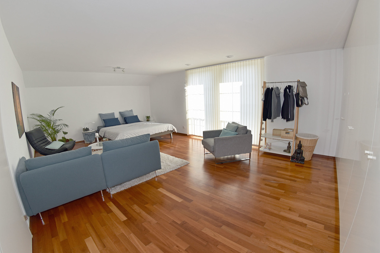 Elternschlafzimmer à ca. 32 m2 Elternschlafzimmer à ca. 32 m2